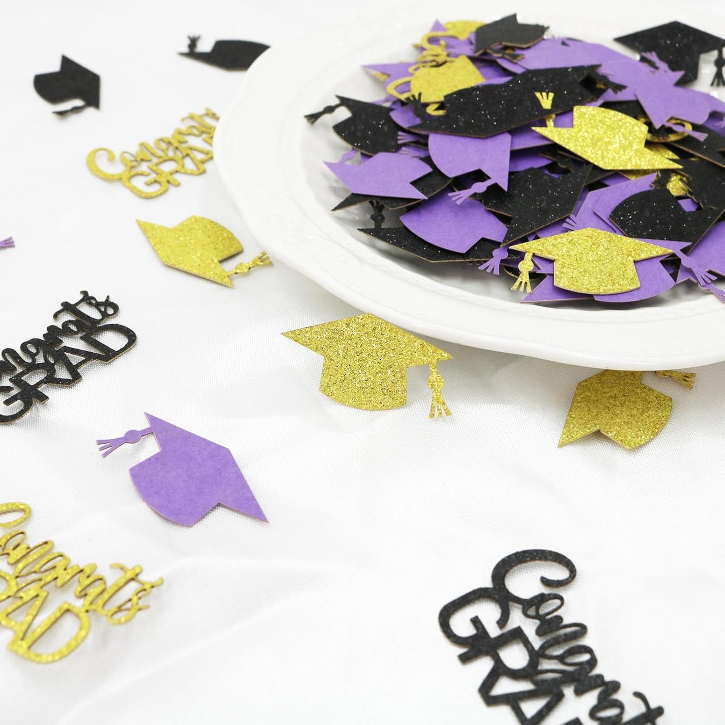 200PC Gold Graduation Confetti Class of 2026 Congrats Grad Confetti for Table Grad Cap Scatters for Graduation party decorations 2026