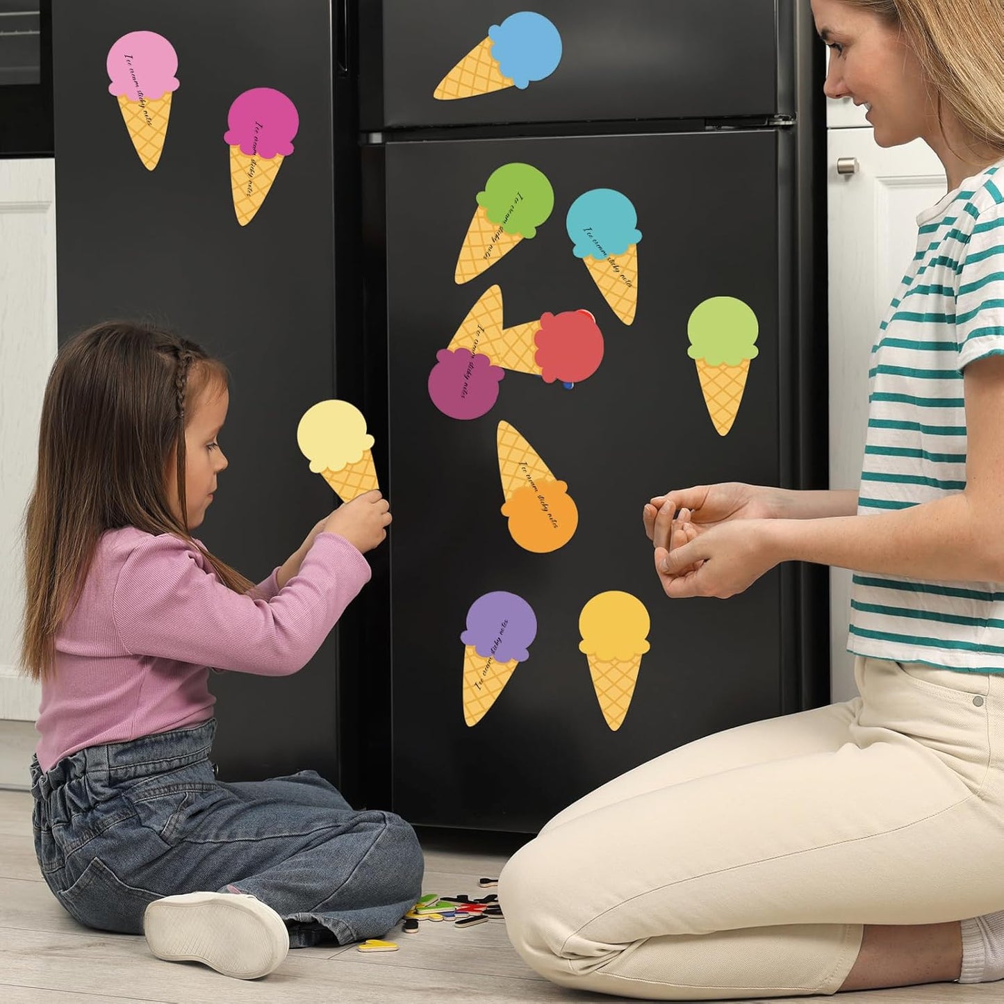12 Pcs Ice Cream Sticky Notes Summer Popsicle Sticky Notepad Colorful Self-Adhesive Post Notes Cute Mini Memo Pad Removable Note for Office School Classroom Student Ice Cream Party Favors