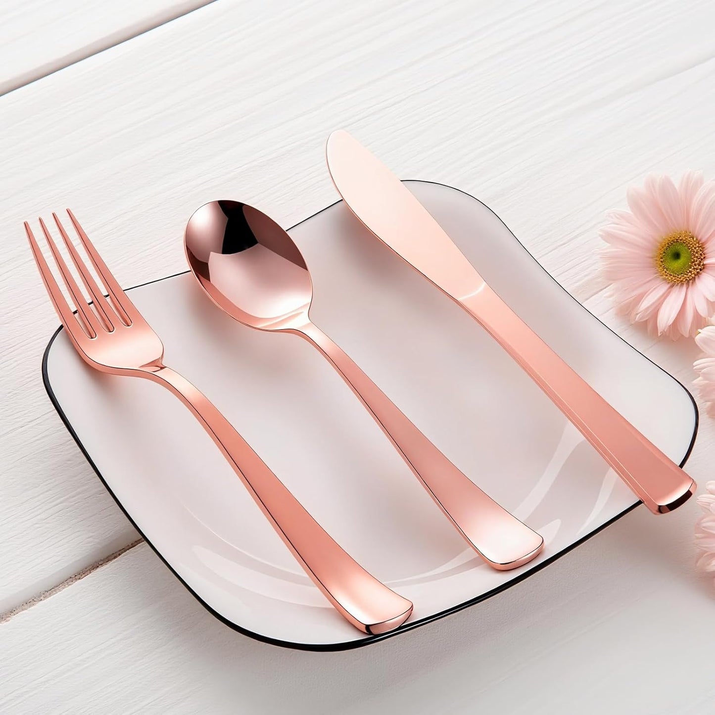 144 Pack Gold Premium Heavy Duty Plastic Silverware, 48 Forks, 48 Spoons, 48 Knives, For Catering, Parties, Dinners and Weddings, BPA-Free, Disposable Plastic Cutlery Set Utensils Set