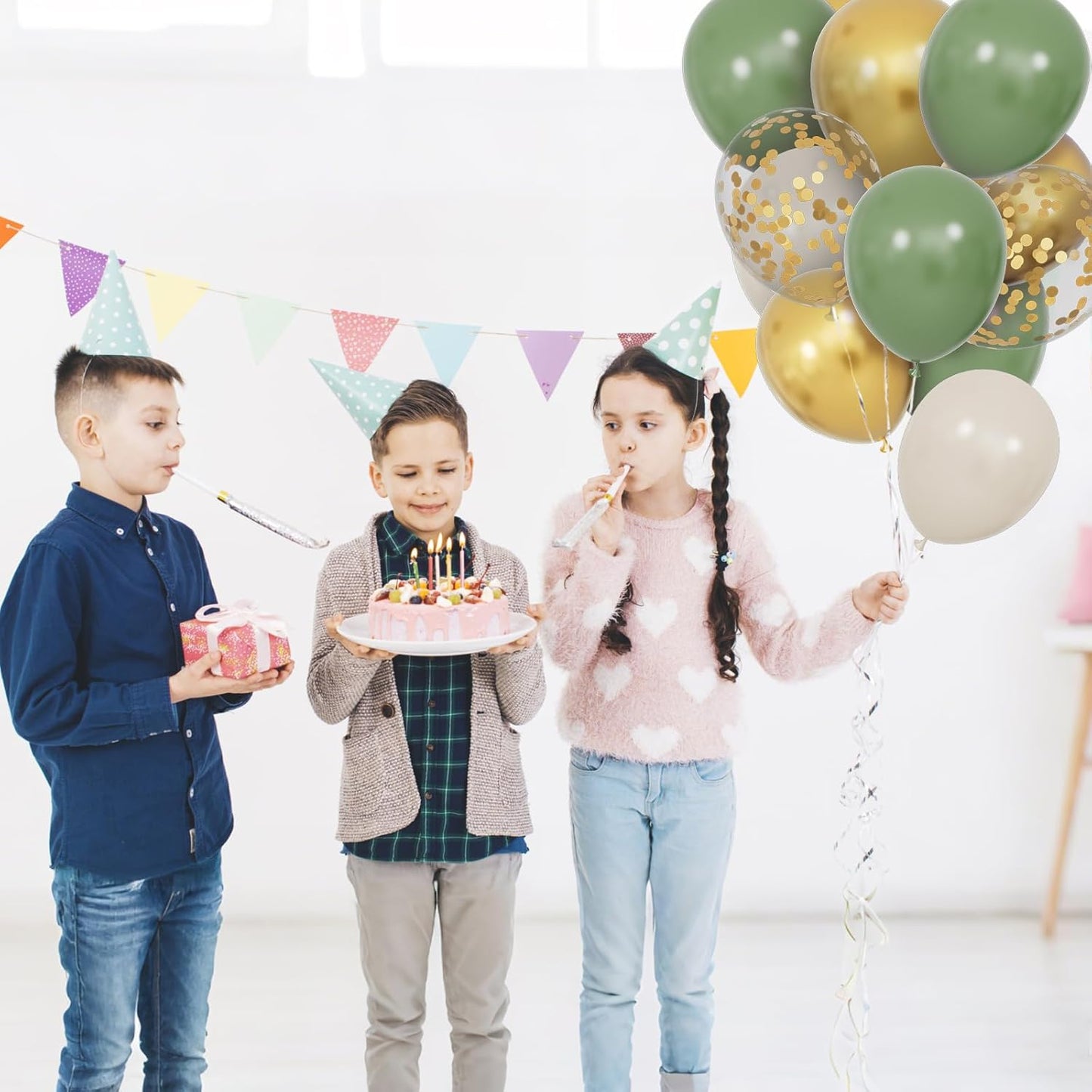 68Pcs Pink and Purple Balloons 12 Inch Metallic Purple Pink Latex Balloon Confetti ballons with Ribbons Party Balloons for Wedding Girls Birthday Baby Shower Decorations.
