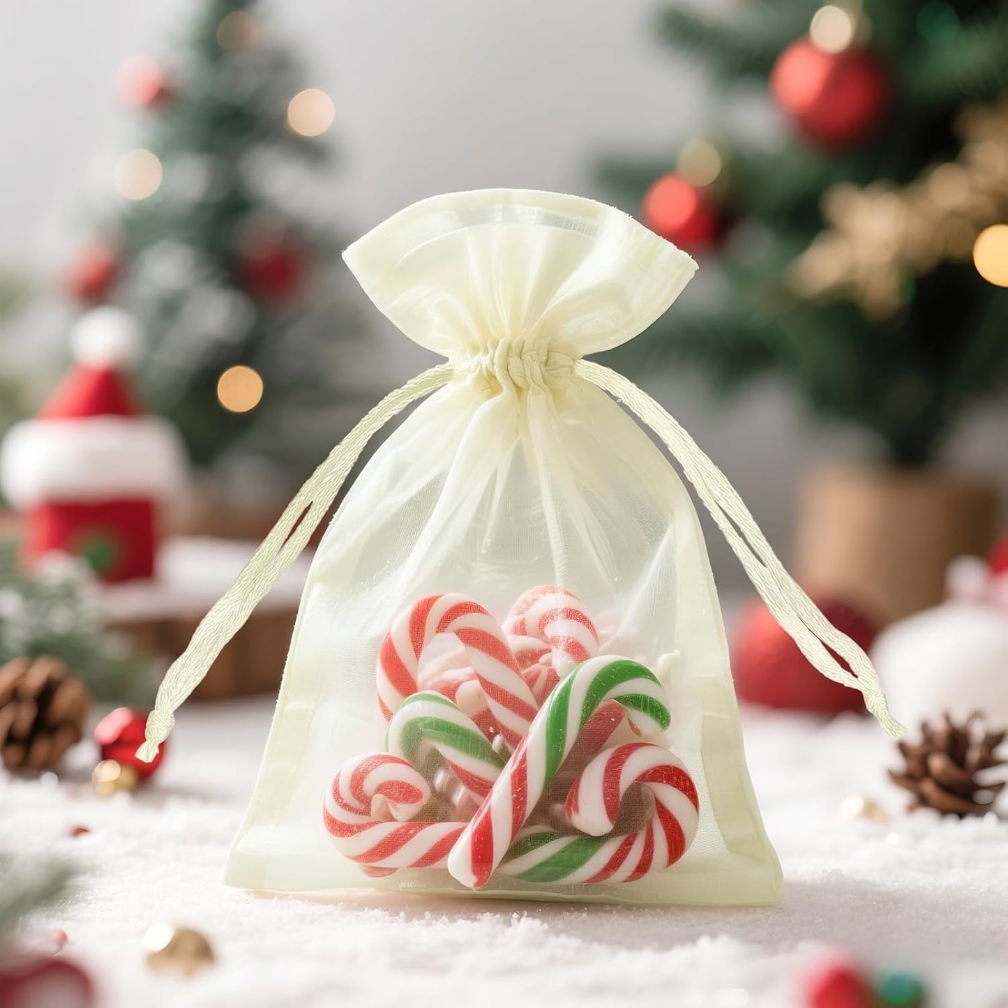 joycraft 50Pcs Organza Bags, 2x3 inch Gift Favor Bags, White Wedding Favor Bags, Jewelry Pouches with Drawstring, Mesh Bags Drawstring for Jewelry, Festival, Makeup, Candy, Desserts