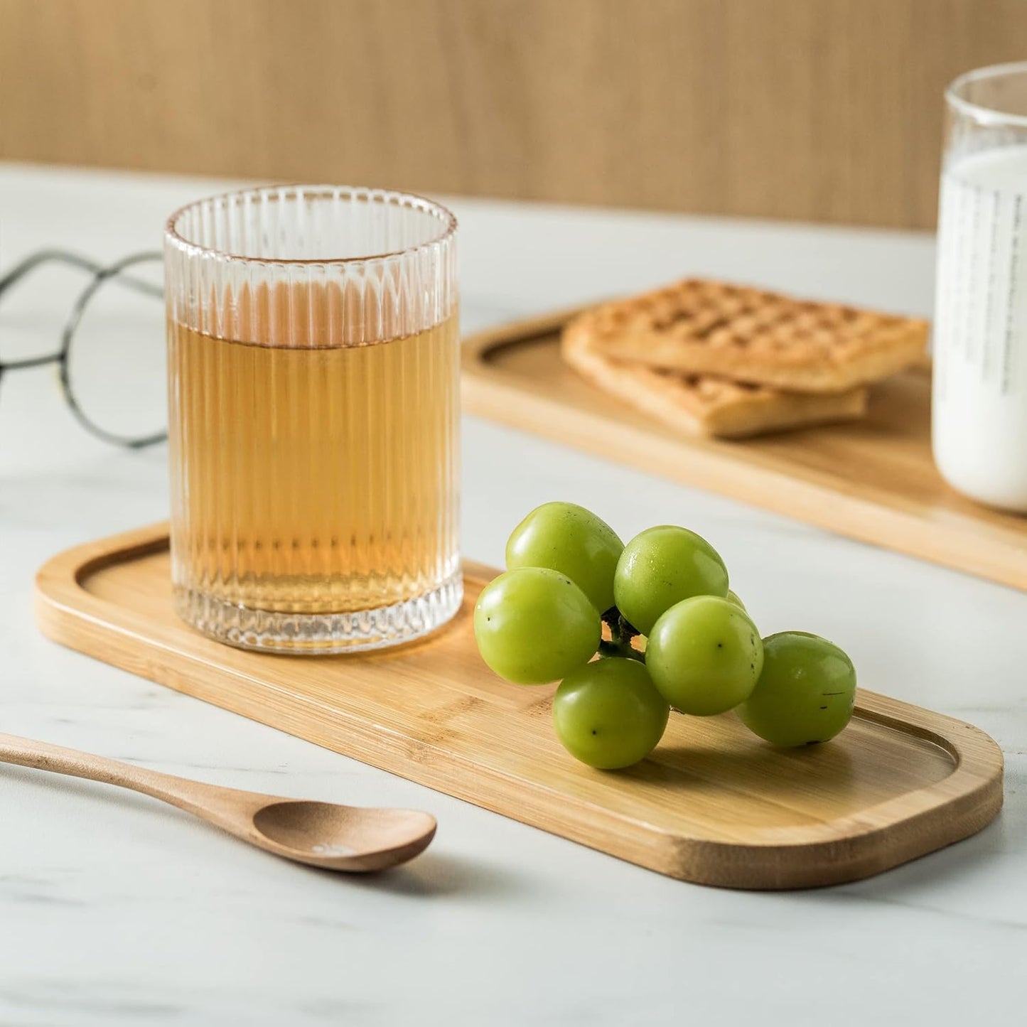 Miamolo 3 Compartment Condiment Tray, Chip and Dip Bowl with Wooden Serving Tray, Perfect for Snacks, Appetizers, Charcuterie, Chips, Candy, 10-inch Chip and Dip Serving Set for Parties