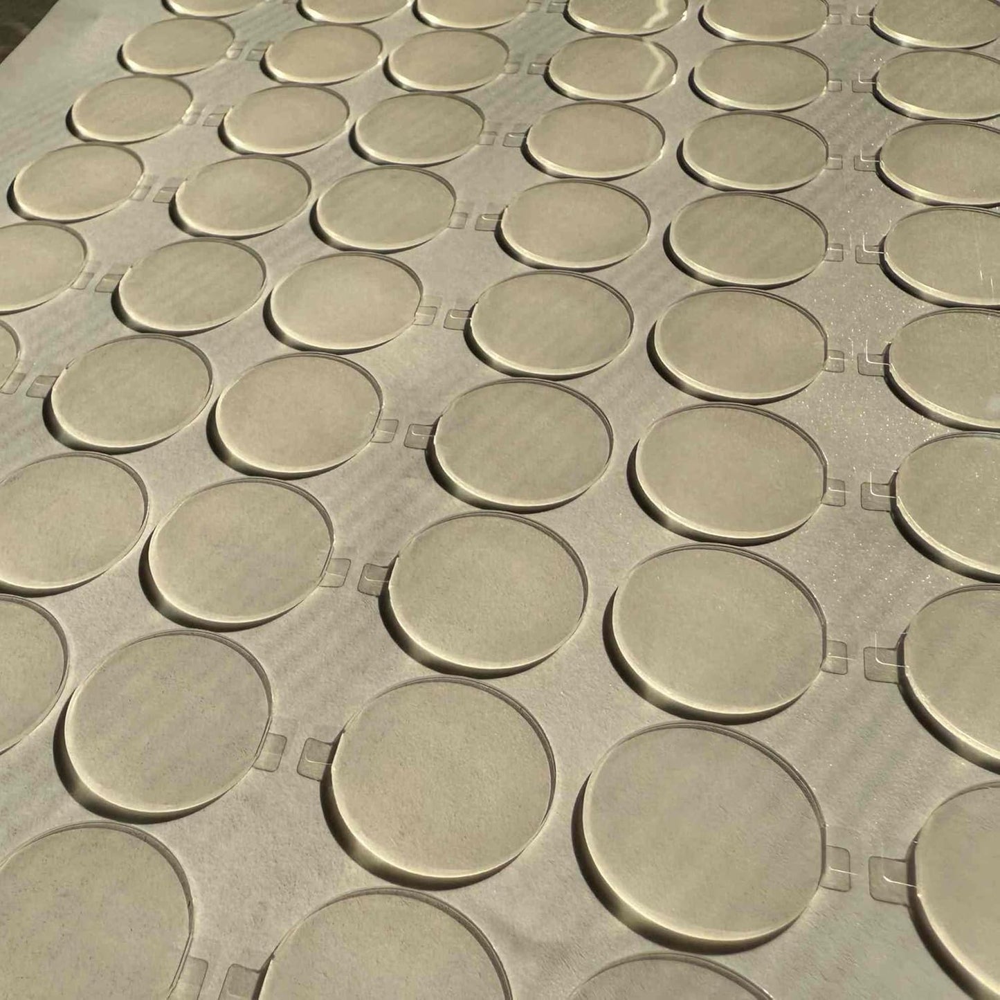 Clear Glue Dots Removable Sticky Tack, Waterproof Poster Putty Double Sided Dots for Party Decoration Picture (100, 0.39'' * 0.79'' Rectangle)