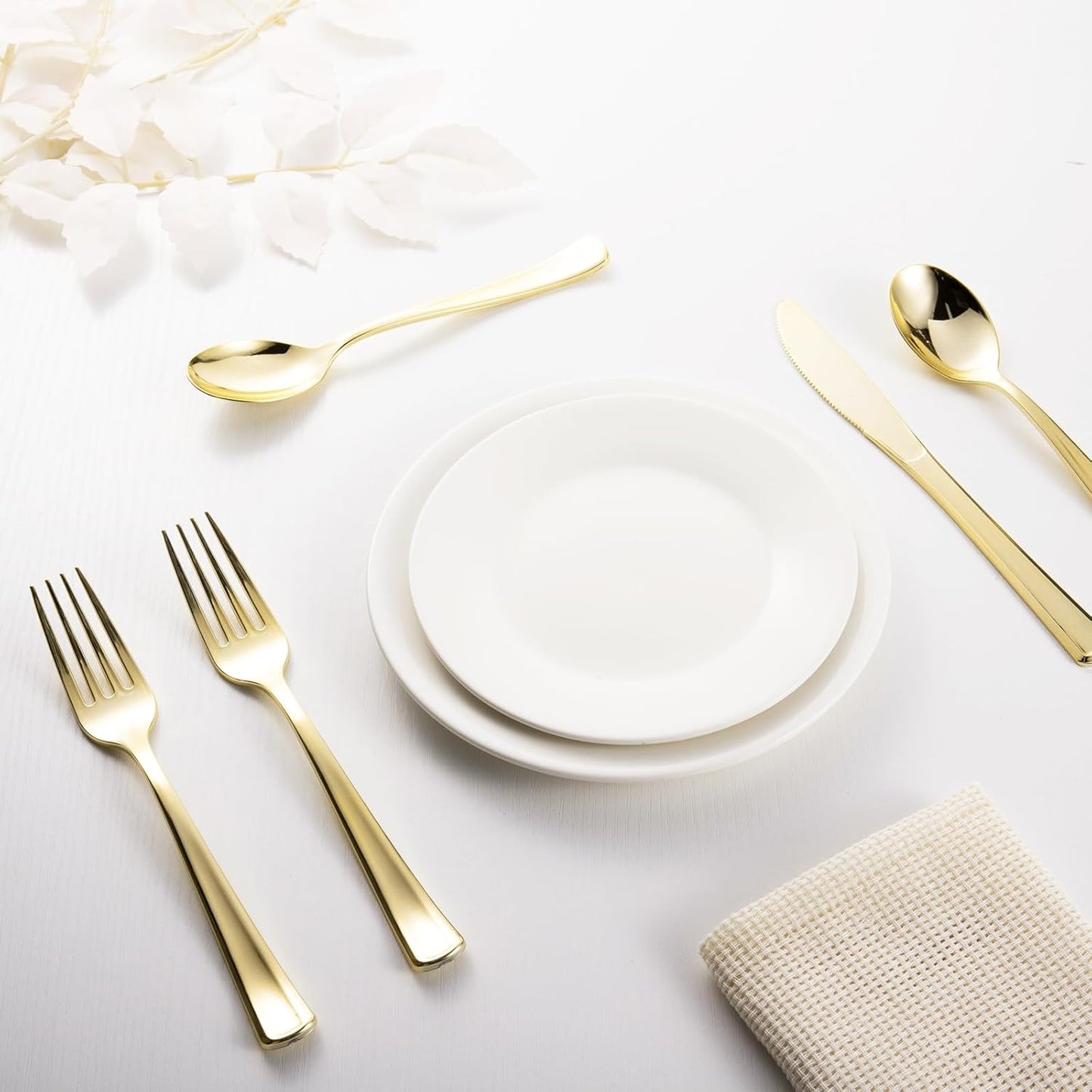 144 Pack Gold Premium Heavy Duty Plastic Silverware, 48 Forks, 48 Spoons, 48 Knives, For Catering, Parties, Dinners and Weddings, BPA-Free, Disposable Plastic Cutlery Set Utensils Set