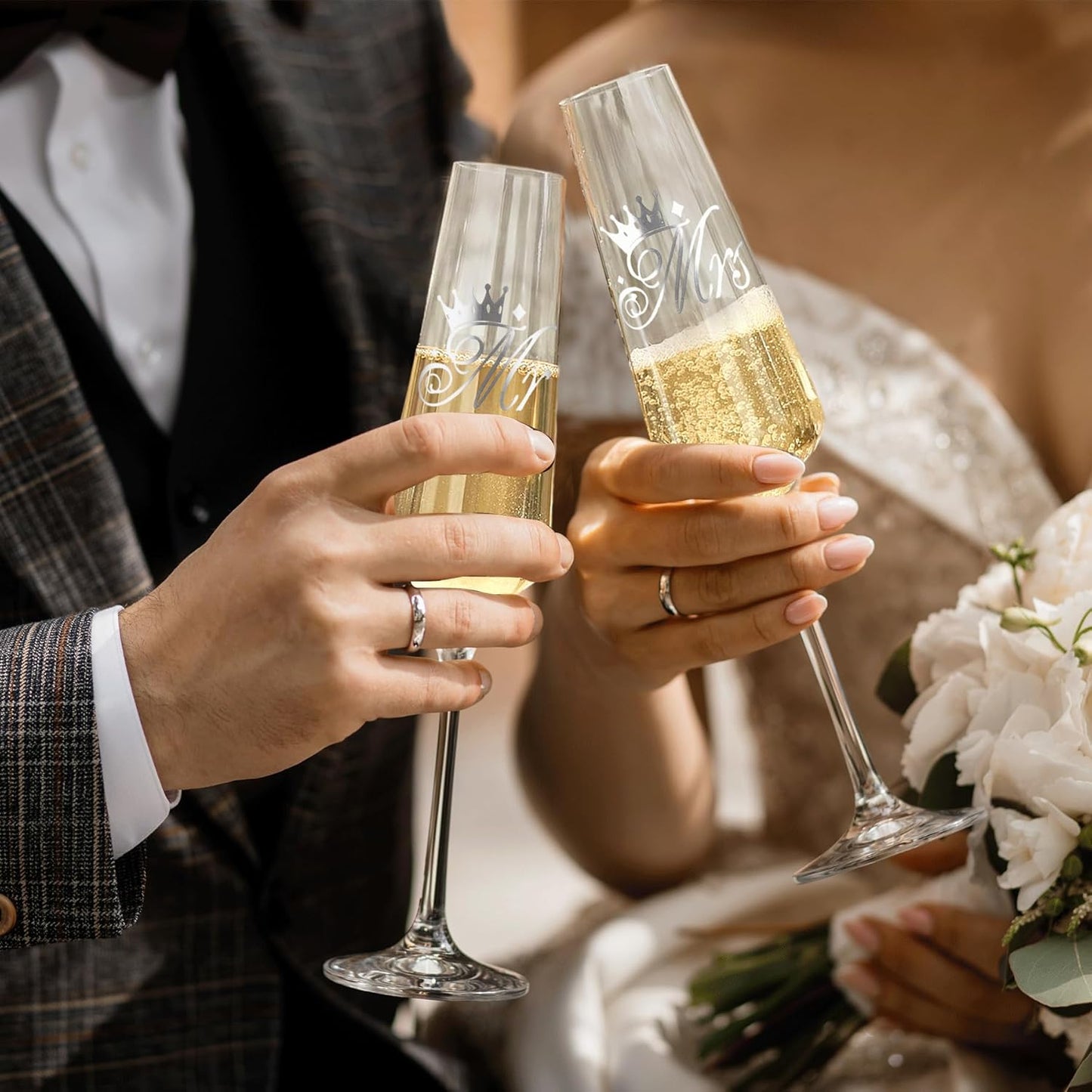 Wedding Cake Knife and Server Set, Bride Groom Mr and Mrs Champagne Flutes Glasses, Cake Cutting Set for Wedding with Forks, Bridal Shower Gifts Wedding Anniversary Engagement Gifts