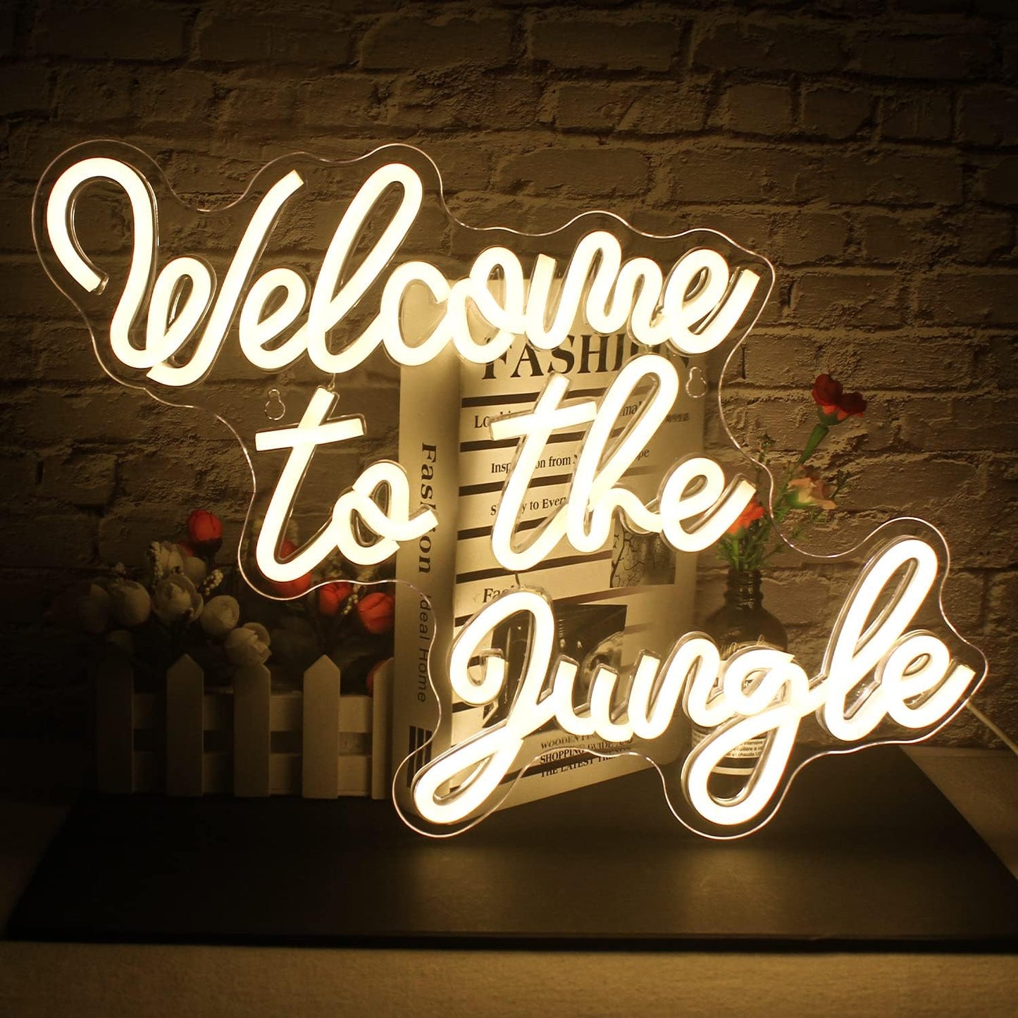 Welcome to the Jungle Neon Sign Jungle Decor Green Led Word Neon Light Signs for Wall Decor Usb Letter Light Up Sign for Garden Home Entryway Front Porch Party Gift