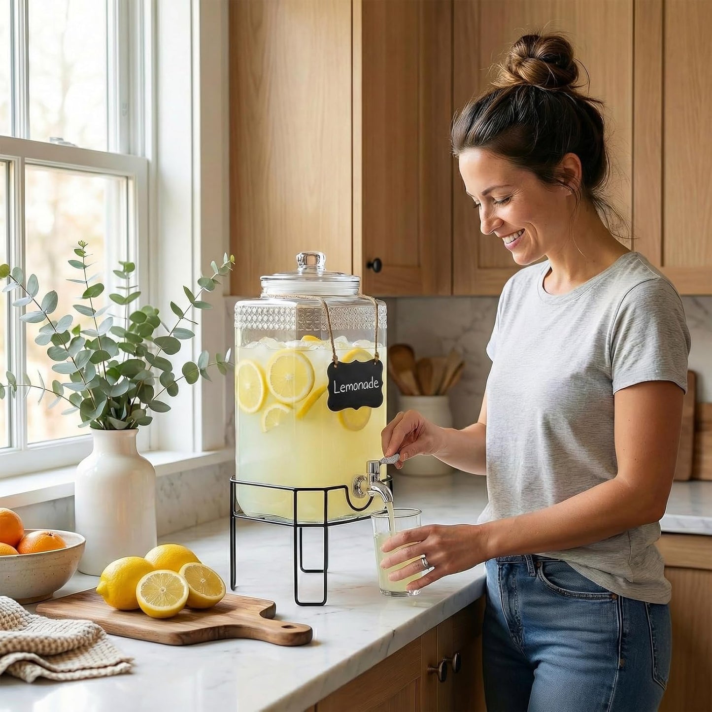 2 Gallon Glass Drink Dispenser, Drink Dispensers for Parties, Beverage Dispenser with Stand and Glass Lid, 100% Leakproof Spigot, Ideal for Lemonade, Juice, Laundry Detergent Dispenser