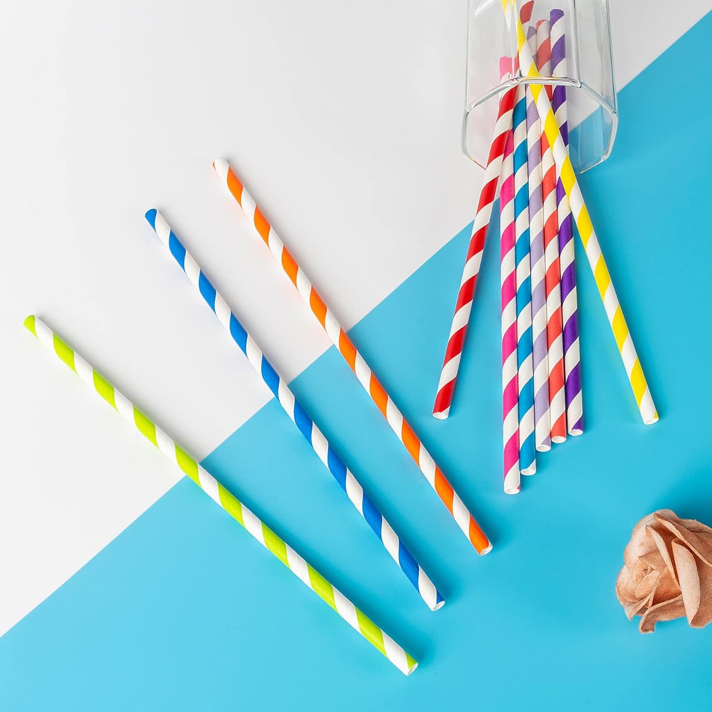 PakTalk 100 Pack Red Straws, Disposable Red and White Biodegradable Paper Striped Straws for Cocktail, Milkshake, Coffee, Lemonade (0.24" x 7.75")