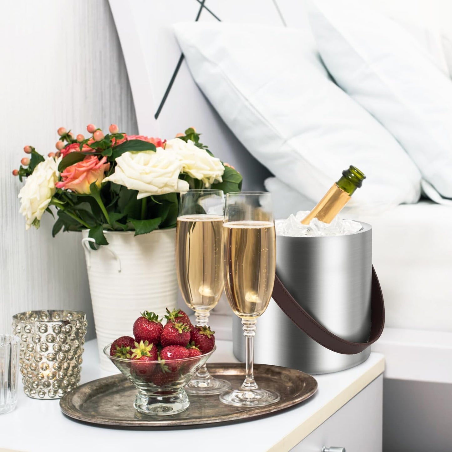 Bakpoco Double-Wall Vacuum Insulated Ice Bucket with Lid, Scoop, Ice Tong, Strainer & Leather Handle Keep Ice Frozen Longer Large Wine Ice Buckets for Cocktail Bar,Parties Chilling Beer Champagne 3L