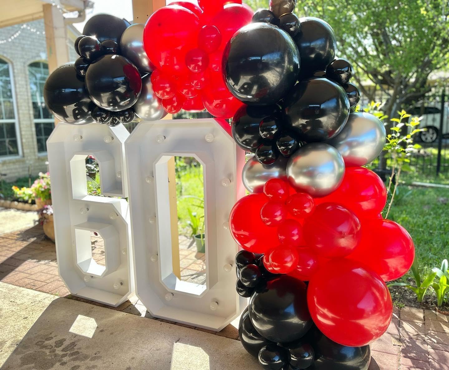 153Pcs Black and Silver White Balloon Garland Arch Kit with Stars, 22 18 12 10 5 inch Disco Ball Balloons Black White Metallic Silver Confetti Balloon for Birthday Graduation Party Decorations