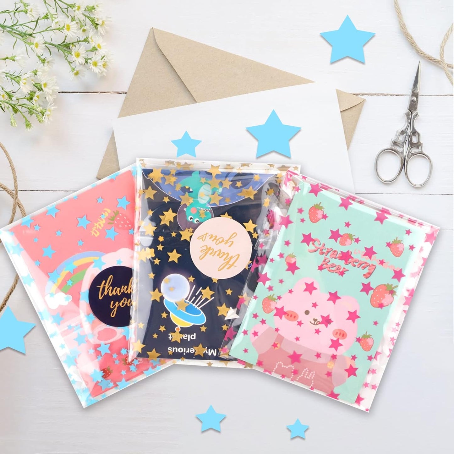 100 Pcs Star Printed 5"X 7" Gift Wrap Cello Cellophane Treat Bags Party Favor bags Clear Candy Cookie Bag Plastic Poly Goodie Storage Bag with Twist Ties for Bakery,Birthday, Wedding ,Party Decorations (Gold)
