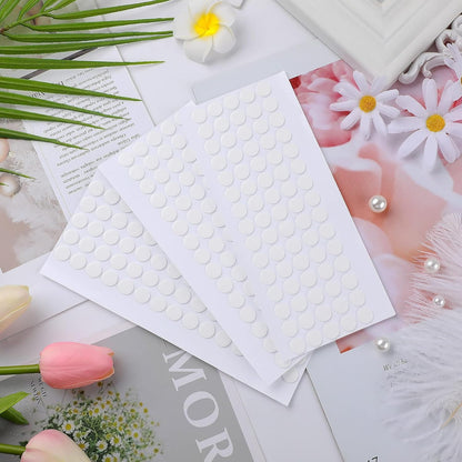 JANYUN 140 Pieces Adhesive Dots,Removable Round Putty Clear Tack No Trace Small Tape Stickers for Wall Hanging Festival Poster Office Party Decoration Picture Crafts