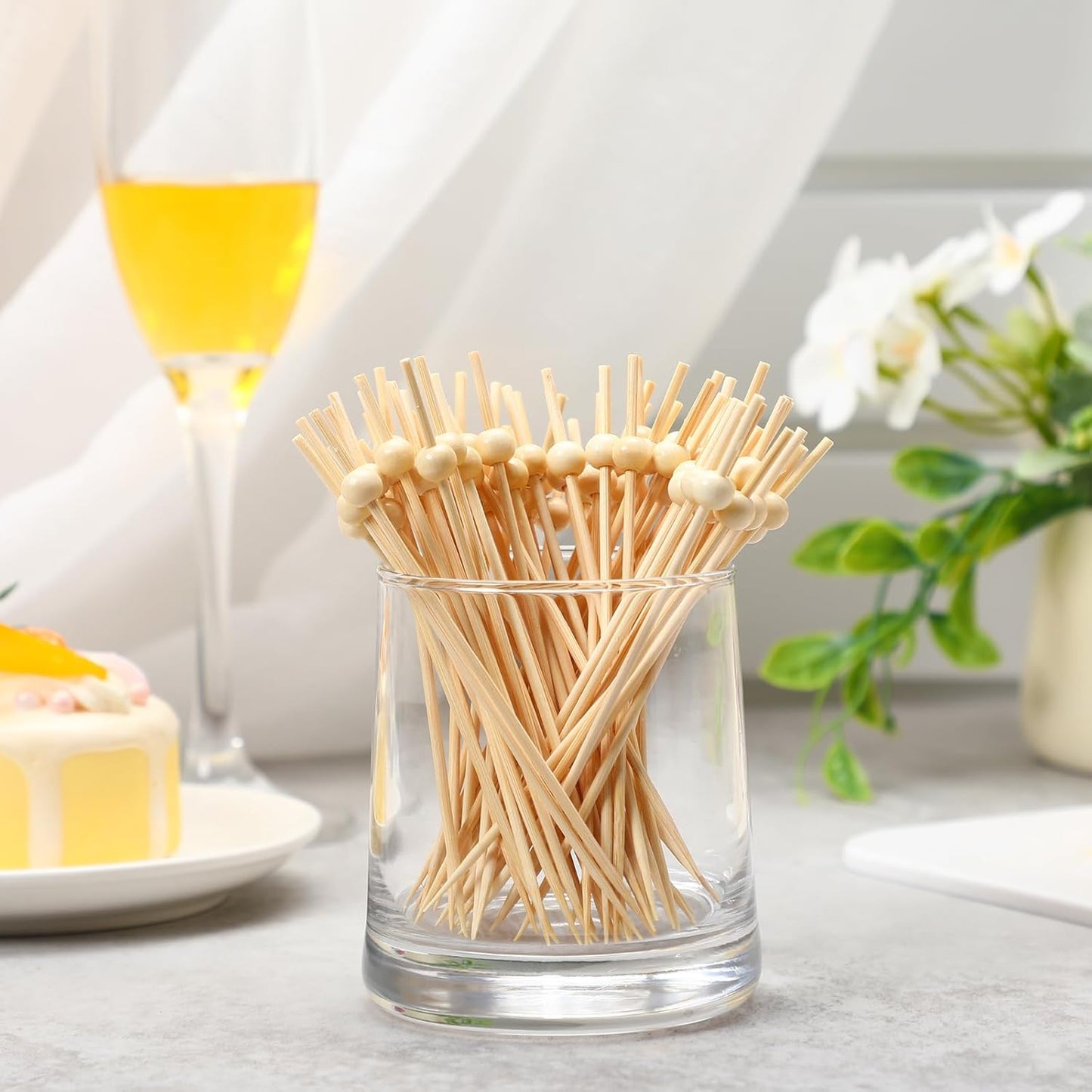 Reallnaive 600 Pcs Cocktail Pick Pearl Fancy Toothpick for Appetizer 4.7 Inch Long Skewer for Drink Fruit Food Bamboo Stick Wedding Bridal Shower Decoration Charcuterie Accessories (White)