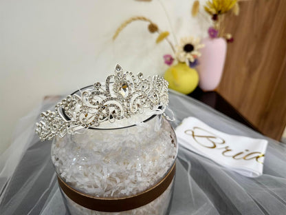 JETKONG 3 Pcs Bachelorette Party Decorations Bridal Shower Crown, Bride to Be Sash&Veil for Women Bachelorette Party Gifts, Bachelorette Party Supplies, Gifts, Favors (Rose Gold)