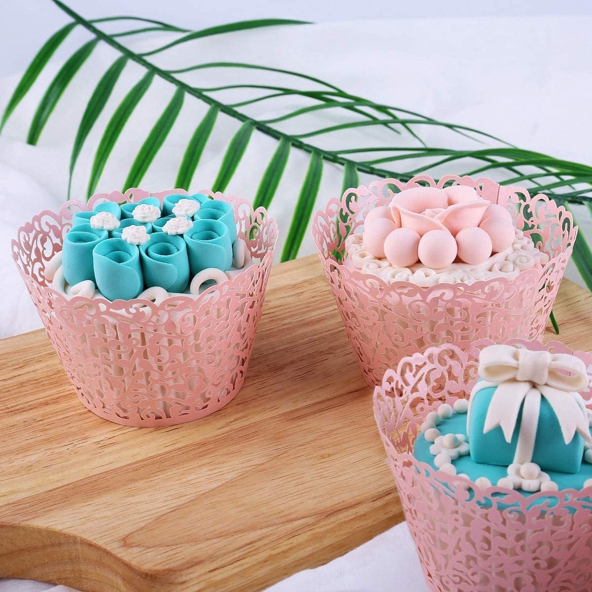 50 Pcs White Pearl Lace Laser Cut Filigree Wedding Cupcake Wrapper Baking Cake Cups Wraps Cupcake Muffin Case Trays for Special Occasions