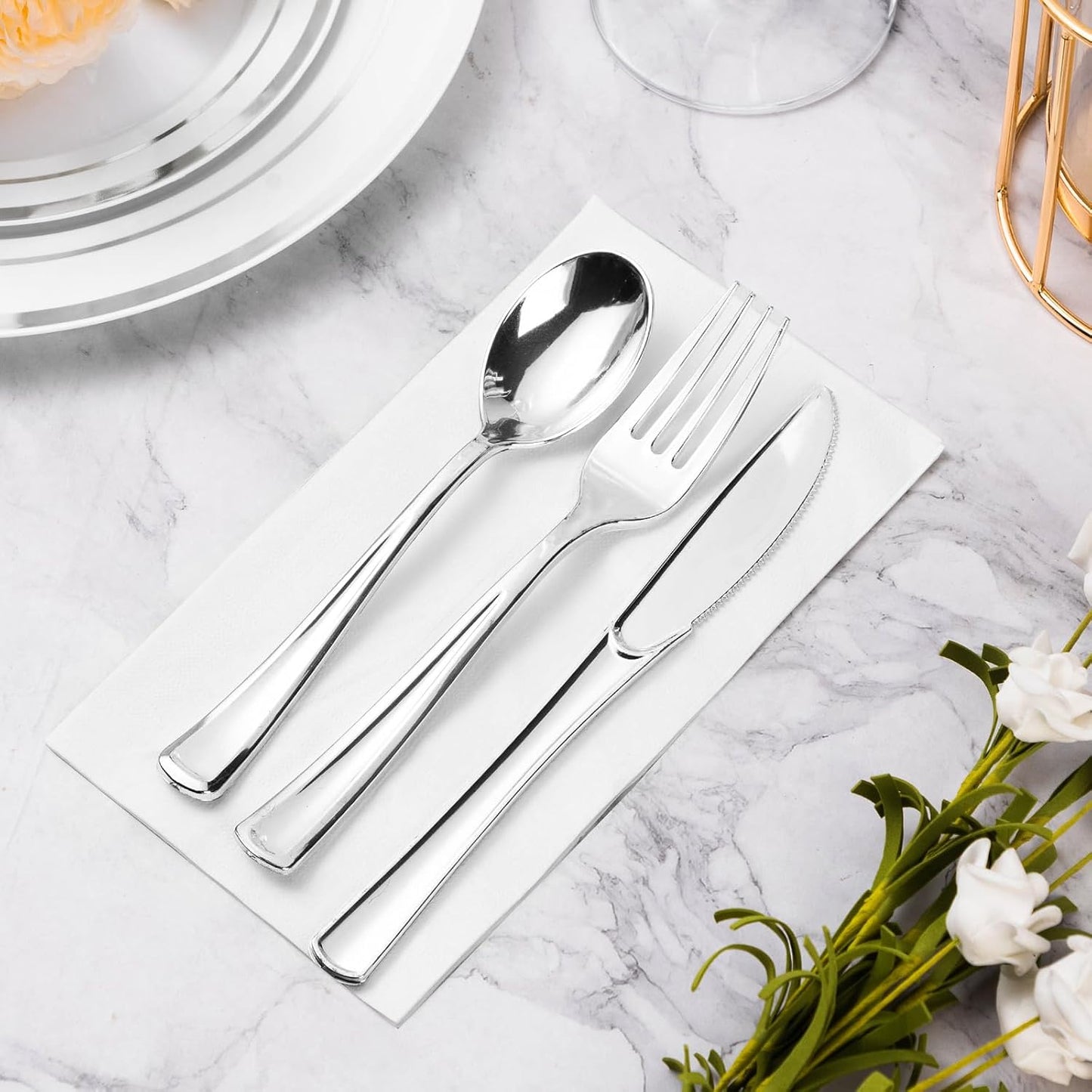 BESTVIP 200 Pack Disposable Paper Napkins, 3-Ply Dinner Napkins with Gold Trim for Guests, Bathroom Paper Hand Towels Soft and Absorbent, Perfect for Kitchen, Dinner, Party, Wedding or Event