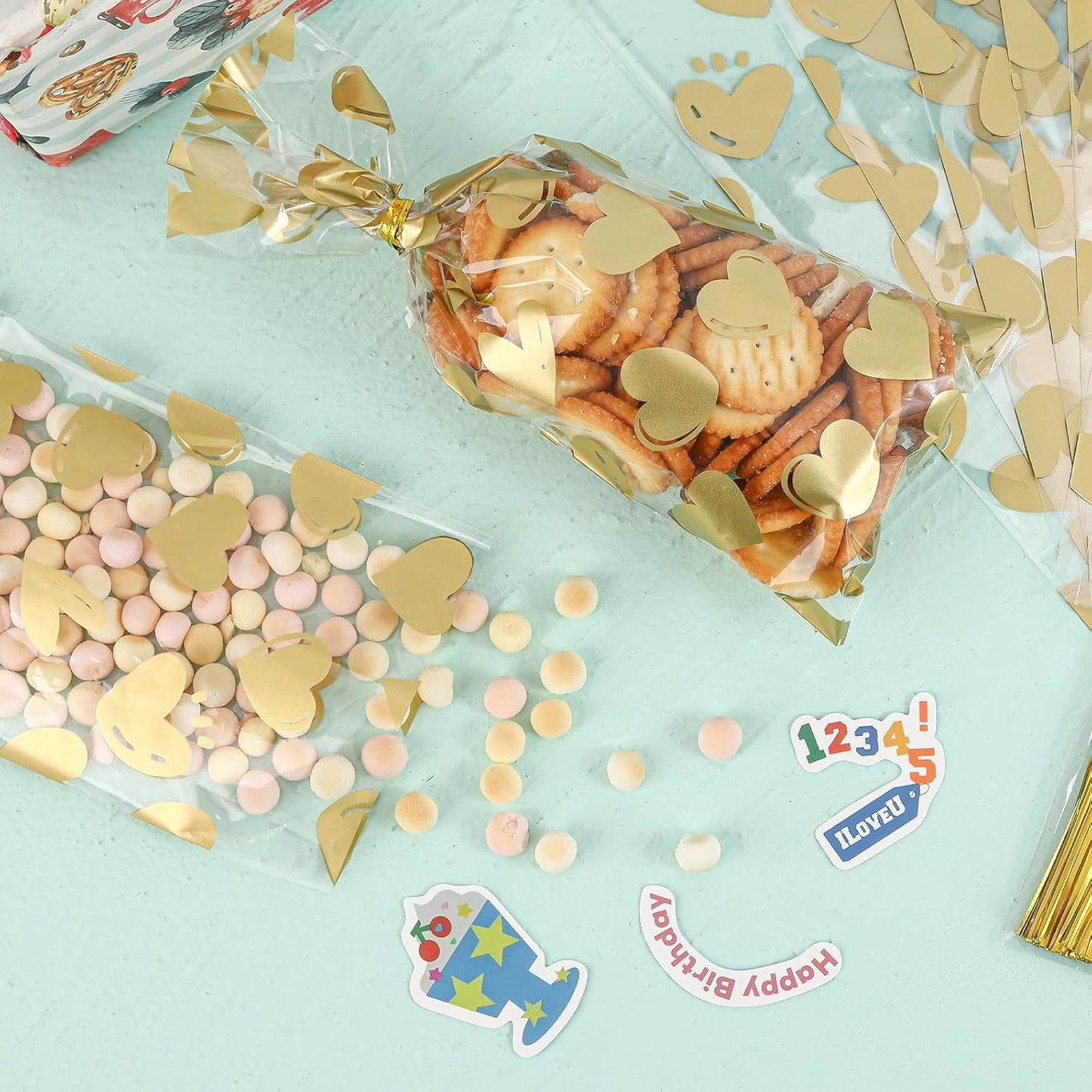 100 Pcs Star Printed 5"X 7" Gift Wrap Cello Cellophane Treat Bags Party Favor bags Clear Candy Cookie Bag Plastic Poly Goodie Storage Bag with Twist Ties for Bakery,Birthday, Wedding ,Party Decorations (Gold)