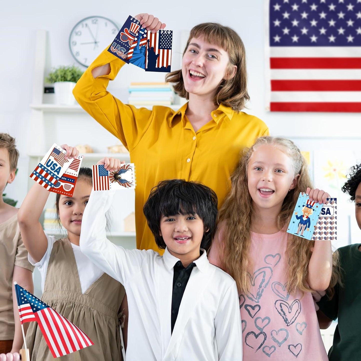 24Pcs Patriotic Mini Notepads, Red White Blue 4th of July Spiral Notebooks Bulk, USA American Pocket Memo Pads for Memorial Independence Day 250th anniversary Party Favors Gifts Office School Supplies