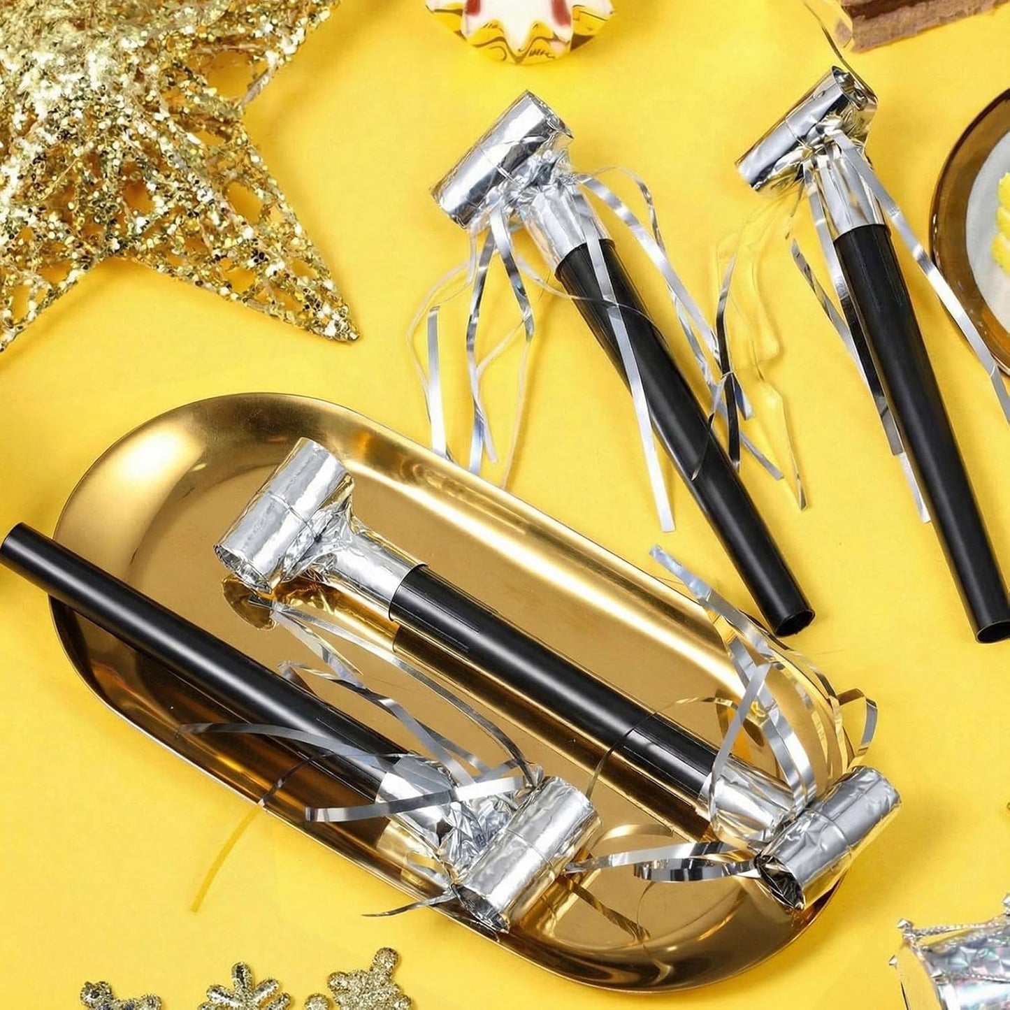 Skylety 18 Party Blower Noisemakers Glitter Birthday Noise Maker Squawkers Blowouts Whistles Fringed for Sport Events Musical Blowouts for Wedding 2026 Grad Party Supplies (Gold)