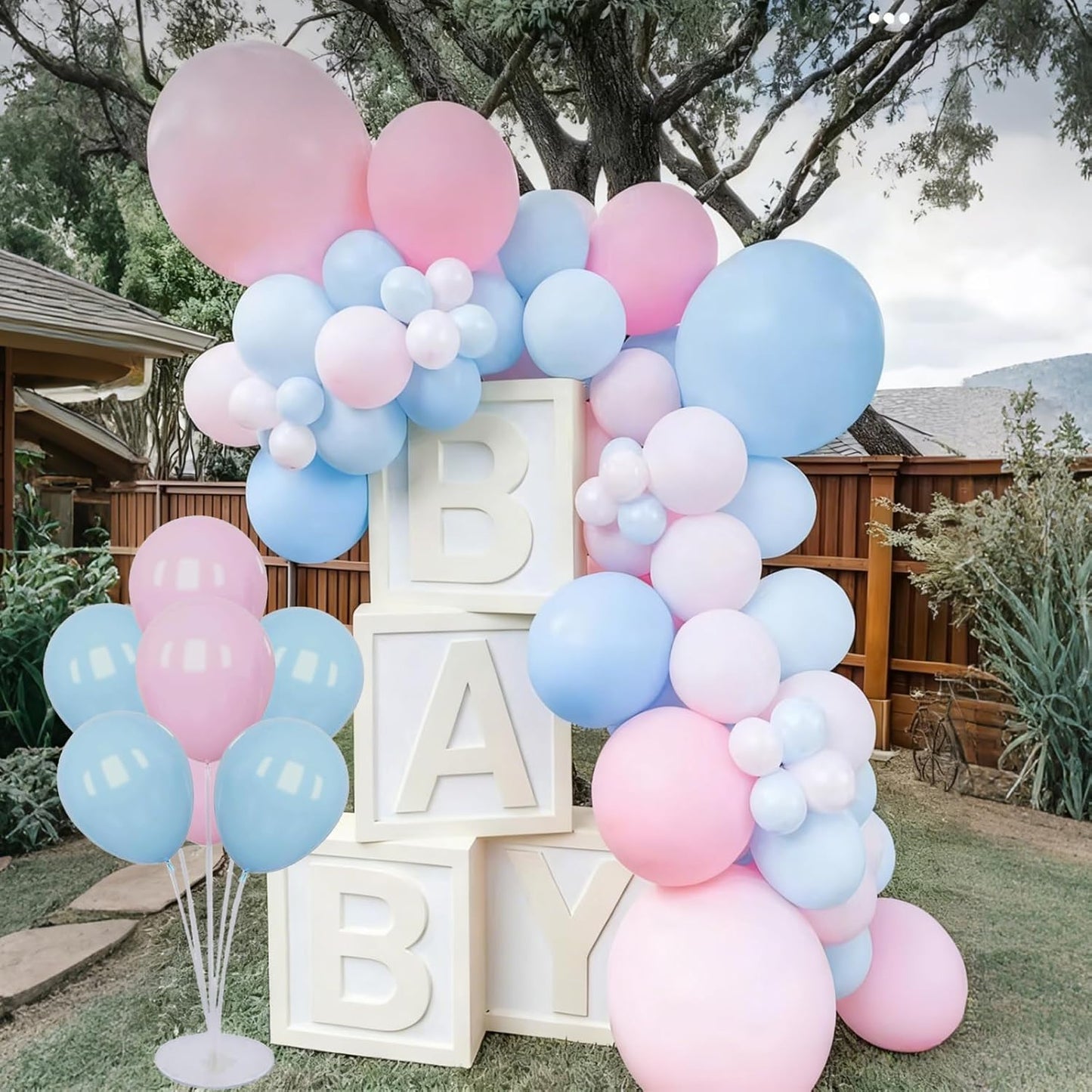 6 Set Balloon Stand Kit for Table Centerpieces With Balloon and Base Party Decorations for Birthday Wedding Retirement Graduation Baby Shower (Black Gold)