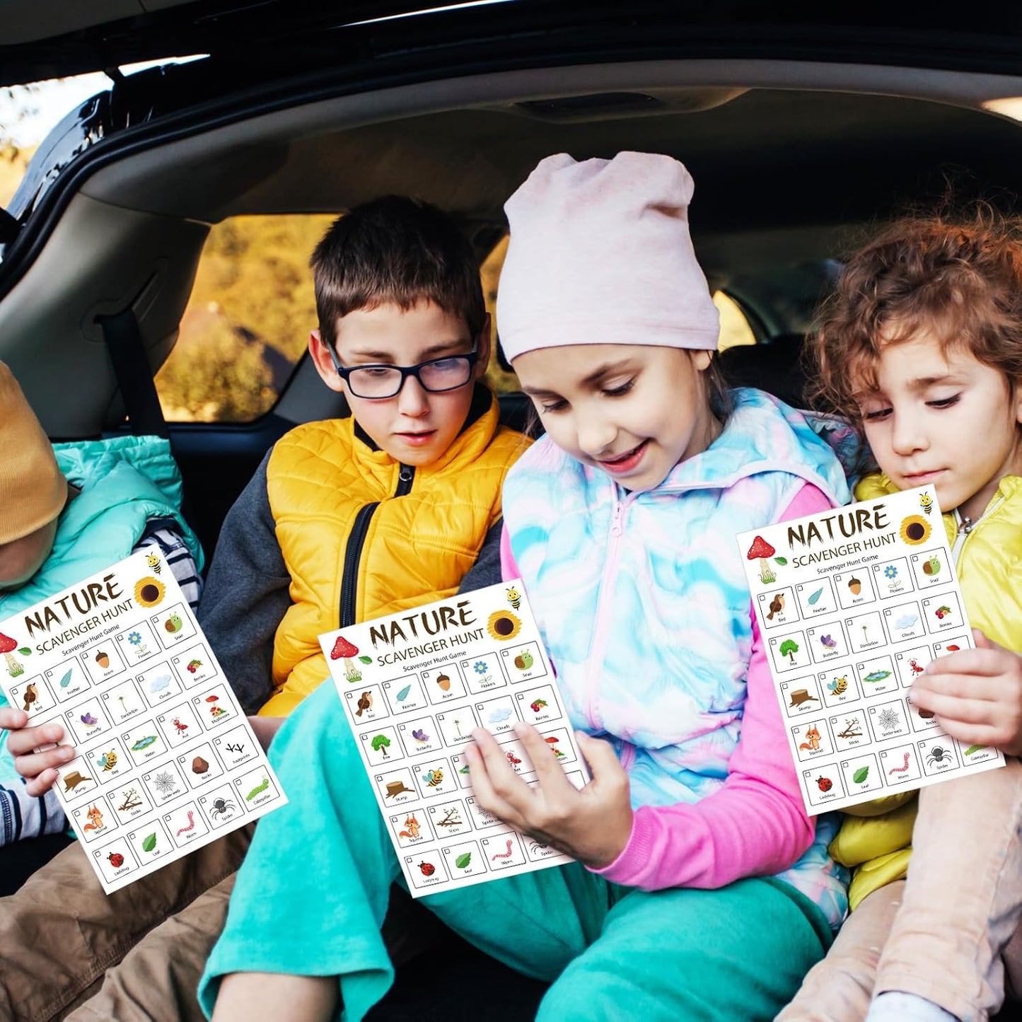 Hoolerry 30 Pcs Nature Scavenger Hunt for Kids Road Trip Game Car Spring Summer Easter Scavenger Hunt Cards Travel Activities Camping Games Outdoor Indoor Seek Activity for Kids Adults(Nature)