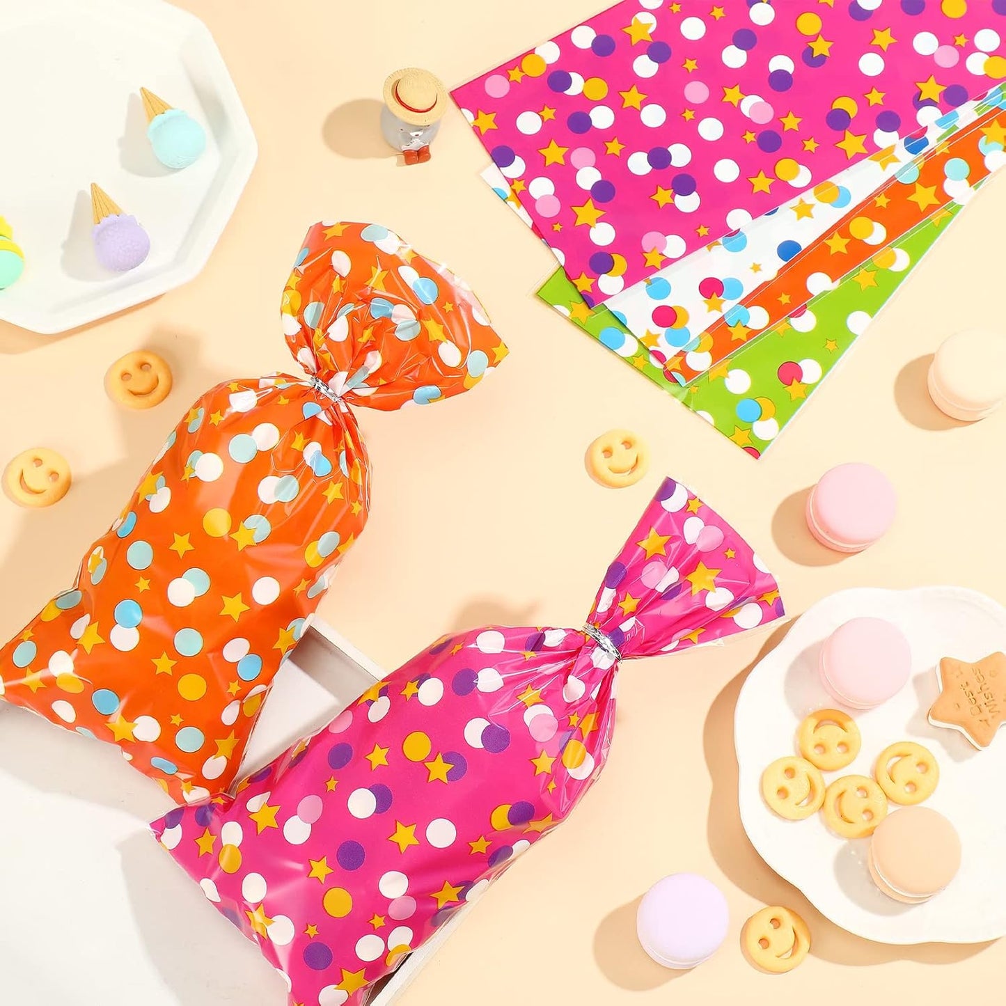 Pajean 100 Pcs Cellophane Treat Bags for Party Favors Polka Dots Goodie Star Treat Candy Bags with 100 Twist Ties Rainbow Stars Theme for Birthday Mother's Day Birthday Weddings Supplies