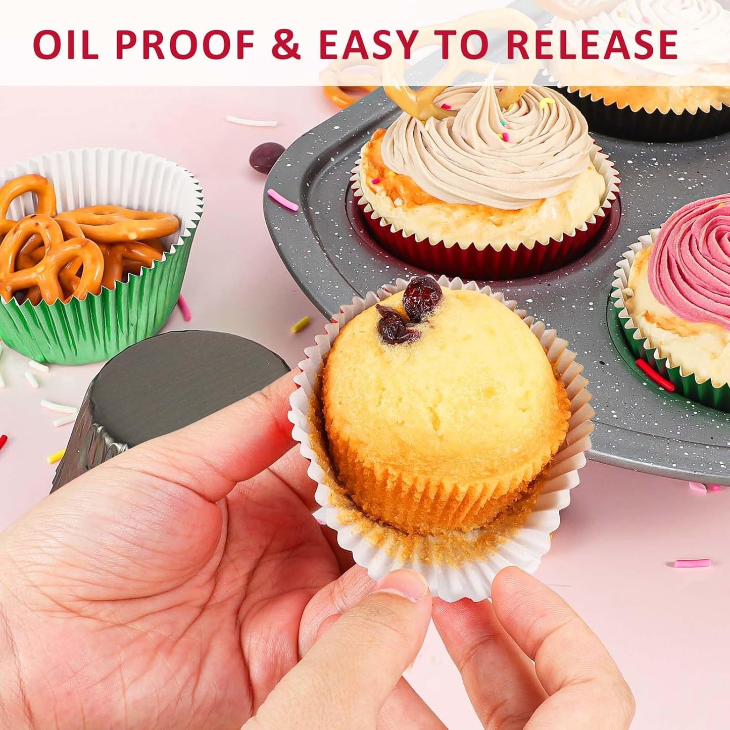Caperci Standard Cupcake Liners Gold Foil Muffin Baking Cups 150-Pack - Premium Greaseproof & Sturdy Cupcake Papers