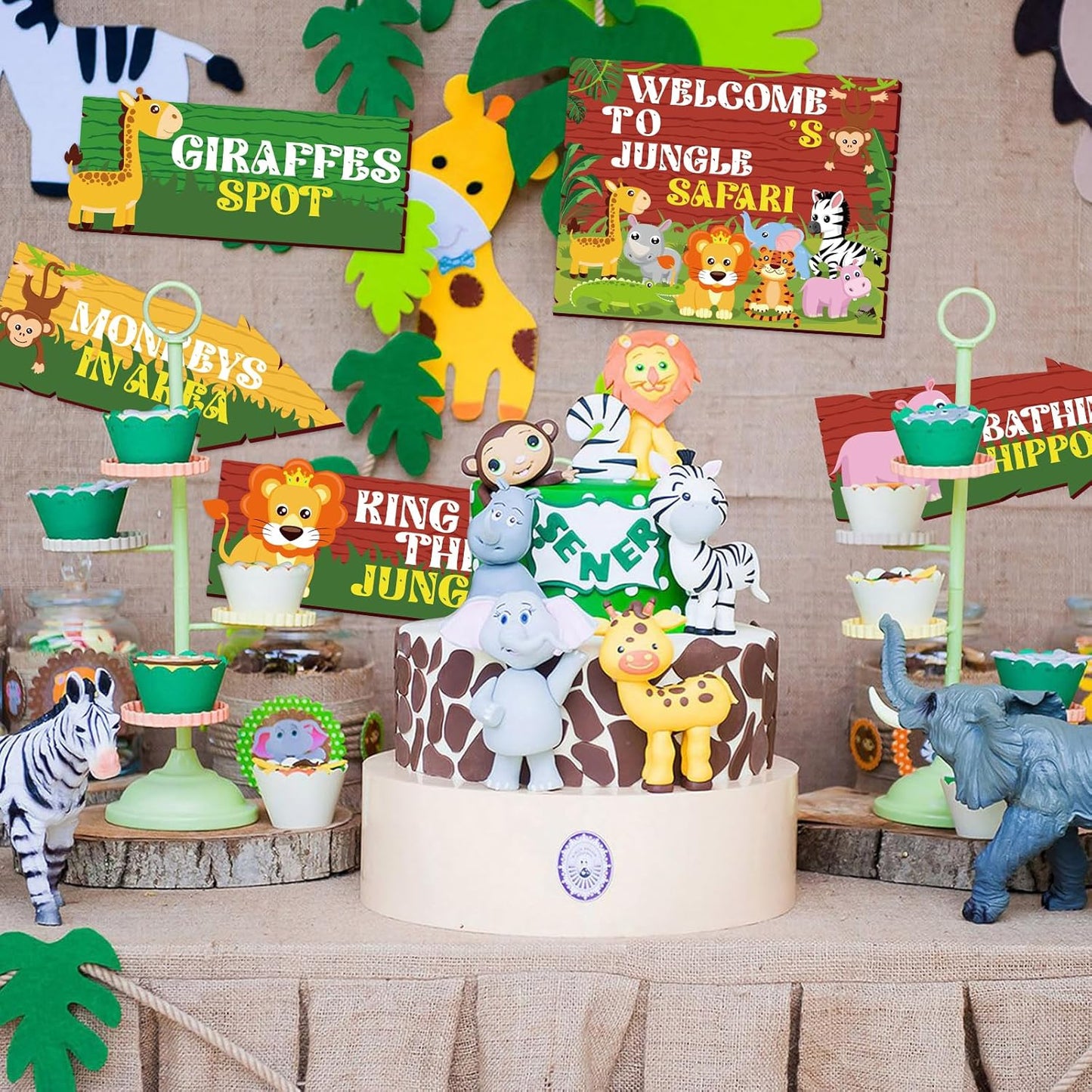 20 Pieces Safari Party Sign Welcome to Jungle Safari Theme Party Decorations Wild Animal Directional Signs for Classroom Zoo Wild Animal Birthday Decoration Supplies