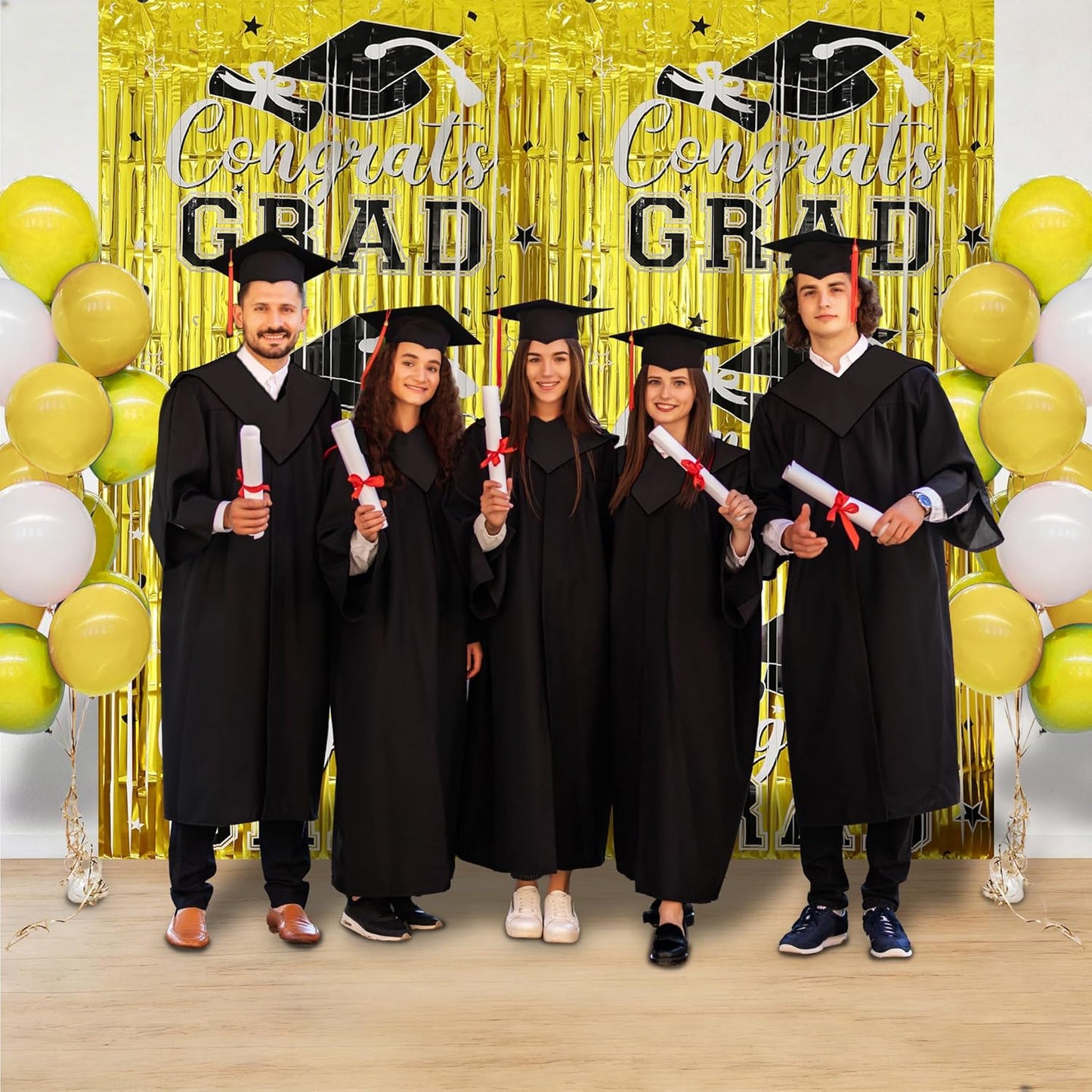 Gradution Party Suppiles Backdrop Decoration 2026, Claas of 2026 Streamer Tinsel Foil Fringe Curtains, Photo Booth Prop Backdrop, Black Grad Photo Backgrounds