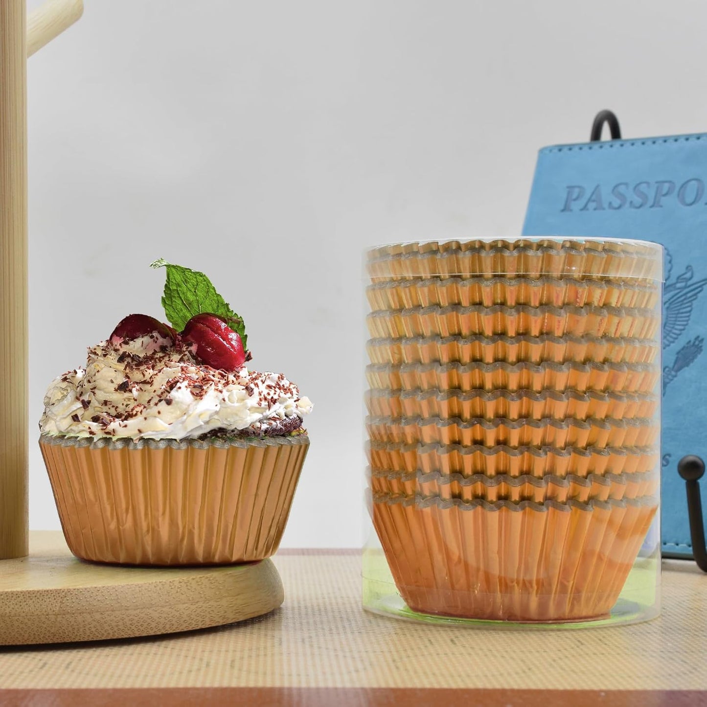 200 Pcs Gold Foil Cupcake Liners Standard Baking Cups Muffin Paper Cases