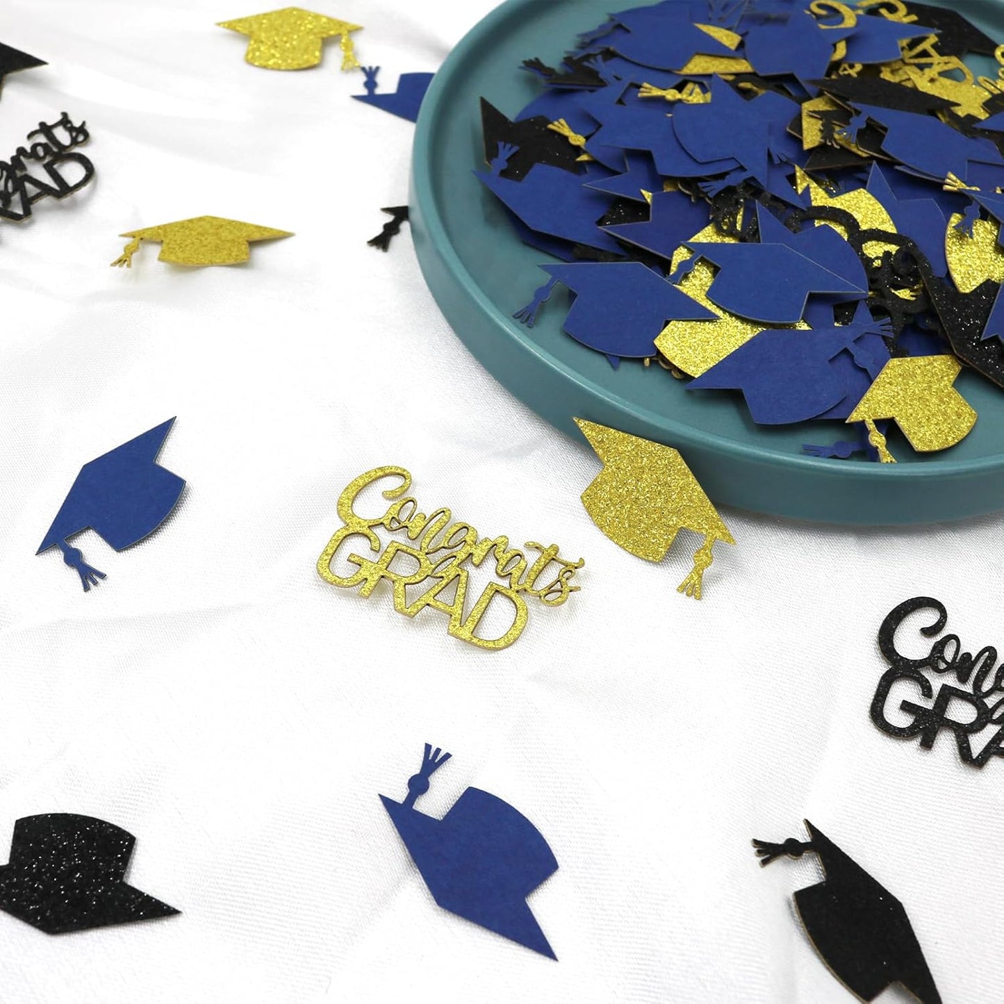 200PC Gold Graduation Confetti Class of 2026 Congrats Grad Confetti for Table Grad Cap Scatters for Graduation party decorations 2026
