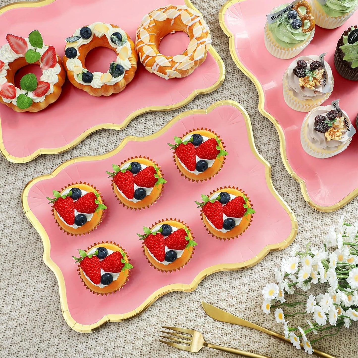 Havawish 24 Pcs 9" x 13" Pink Disposable Paper Serving Trays and Platters Food Platters for Parties White Trays Cupcake Platter Bandejas Decorativas para Fiestas for Birthday Party Weddings