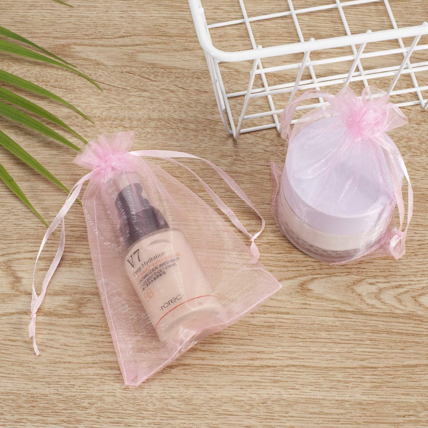 100pcs White Organza Bags 2x3 inch Sheer Drawstring Gift Bags Jewelry Pouches Wedding Party Christmas Favor Gift Bags, Little Mesh Gift Pouches Mini Candy Bags for Small Presents Earrings