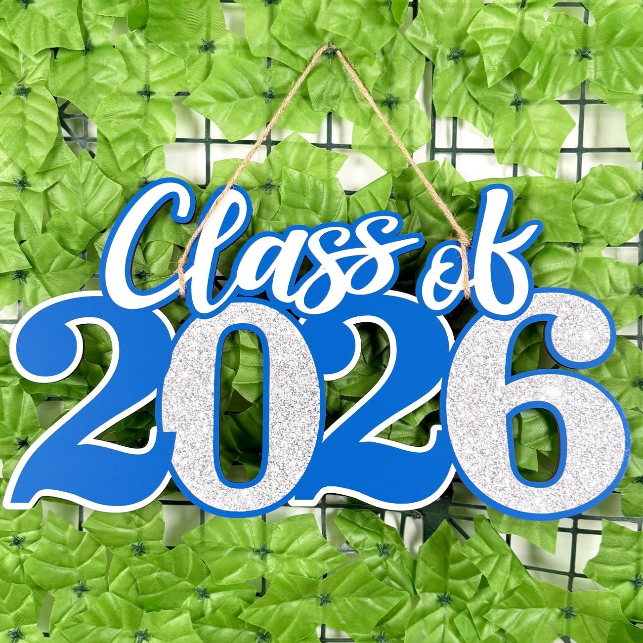 Class of 2026 Wooden Sign Graduation Party Decorations 2026 White Graduation Photo Booth Prop Senior2026 Sign for High School College Party