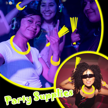 100 pk 8" Glow Sticks Bulk Party Favors, Light up Glow Necklaces & Bracelets in the Dark Party Supplies For Christmas Halloween 4th of July Birthday Neon Party (100 * Blue)