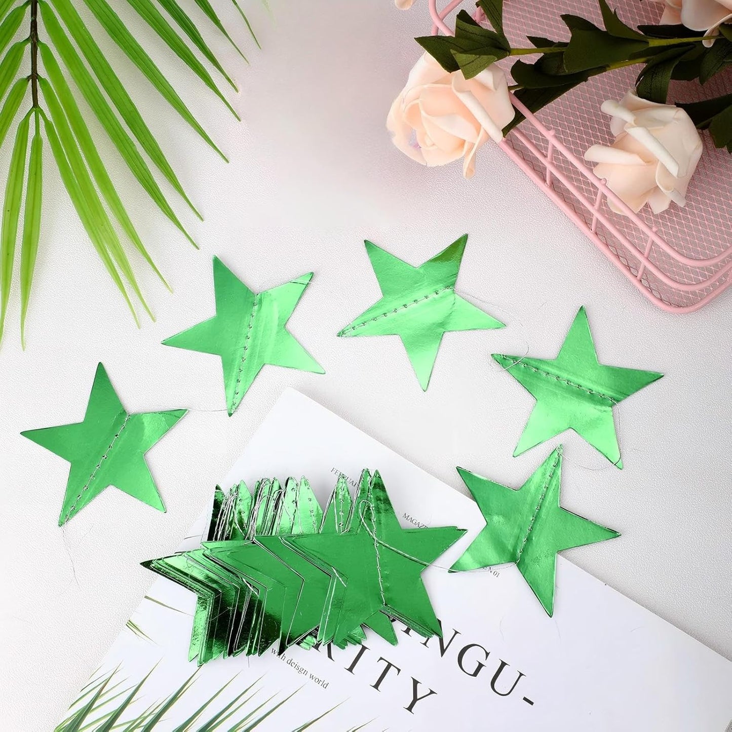Patelai Glitter Star Garland Banner 2026 Graduation Decor 130 Feet Star Hanging Banner Twinkle Backdrop for Party Birthday Classroom Wedding Supplies(Gold)