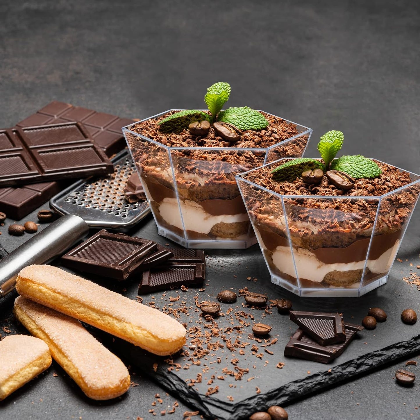 Honeydak 300 Pcs Hexagonal 3.2 oz Mini Dessert Cups with Lids and Spoons Serves 100 Hexagonal Plastic Cups with Lids for Tasting Parfait Appetizers Dessert Shot Glasses Pudding Party