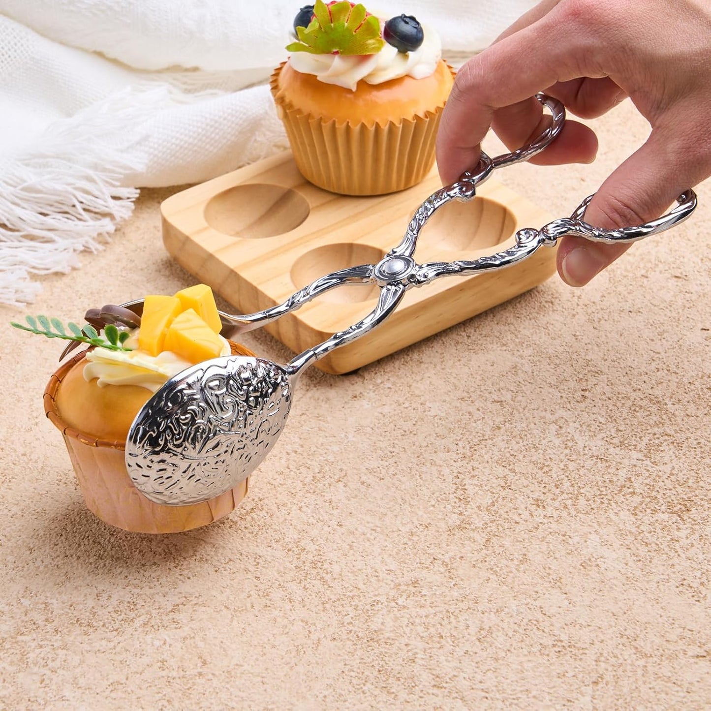 2 Pack Silver Serving Tongs, 8.5 Inch Vintage Metal Salad Buffet Tongs Scissor Food Tongs for Bread, Fruits, Home Kitchen Carting Tea Party