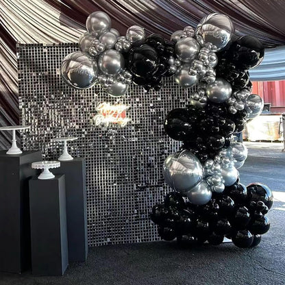 Black and Gold Balloons Garland Arch Kit, 134pcs Black and Metallic Gold Balloons with Different Size for 2026 Graduation Decorations, New Year, Birthday, Anniversary Party Decorations