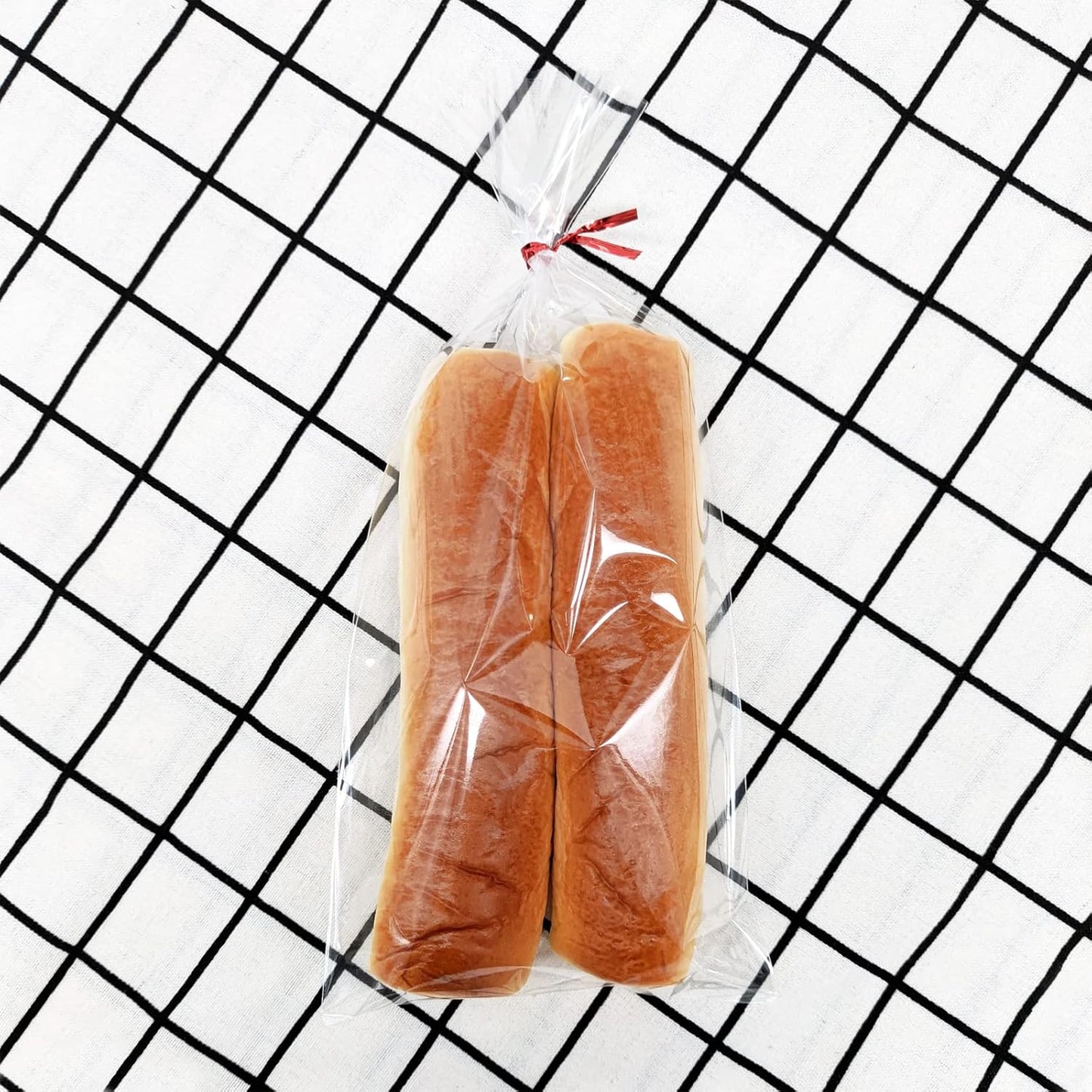 XLSFPY 100PCS Clear Cellophane Bags, 5x7 Small Treat Bags with Ties, Cake Pop Bags, Candy Bags, Goodie Bags, Rice Crispy Treat Bags, Clear Bags for Favors Birthday Party (5'' x 7'')