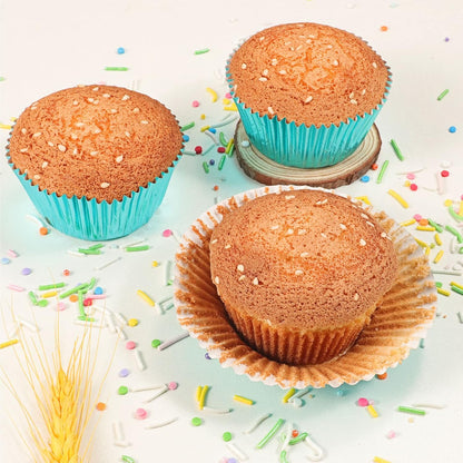 Caperci Standard Cupcake Liners Gold Foil Muffin Baking Cups 150-Pack - Premium Greaseproof & Sturdy Cupcake Papers