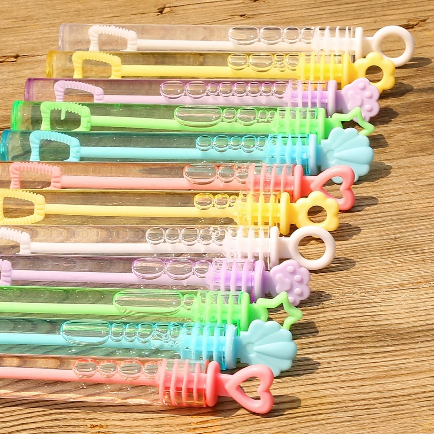 Bubble Party Favors for Kid, 30 Pack Mini Bubbles Bulk with Gift Box, Pastel Bubble Wand Sticks Toy for Party Supplies, Birthday, Wedding Decorations, Goody Bag Fillers Stuffers, Carnival Prizes
