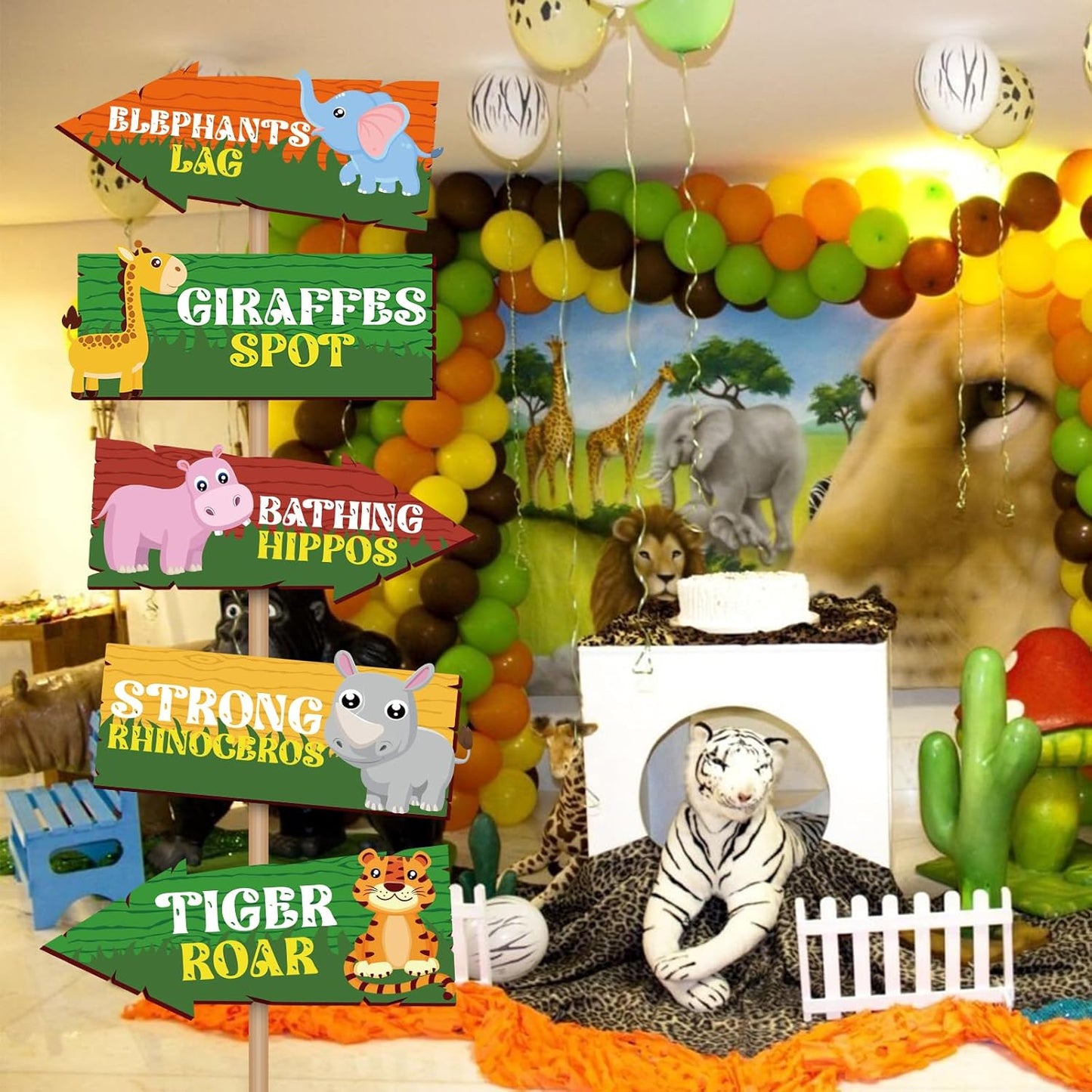 20 Pieces Safari Party Sign Welcome to Jungle Safari Theme Party Decorations Wild Animal Directional Signs for Classroom Zoo Wild Animal Birthday Decoration Supplies