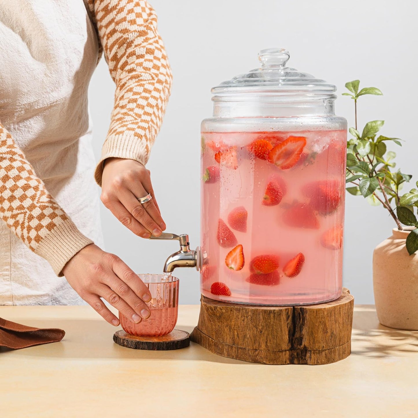 Large Glass Drink Dispenser with Spout – 1.5 Gallon Tall Mason Jar Style Beverage Server with Airtight Lid & Metal Spigot for Water, Tea, Juice, Punch, or Cocktails