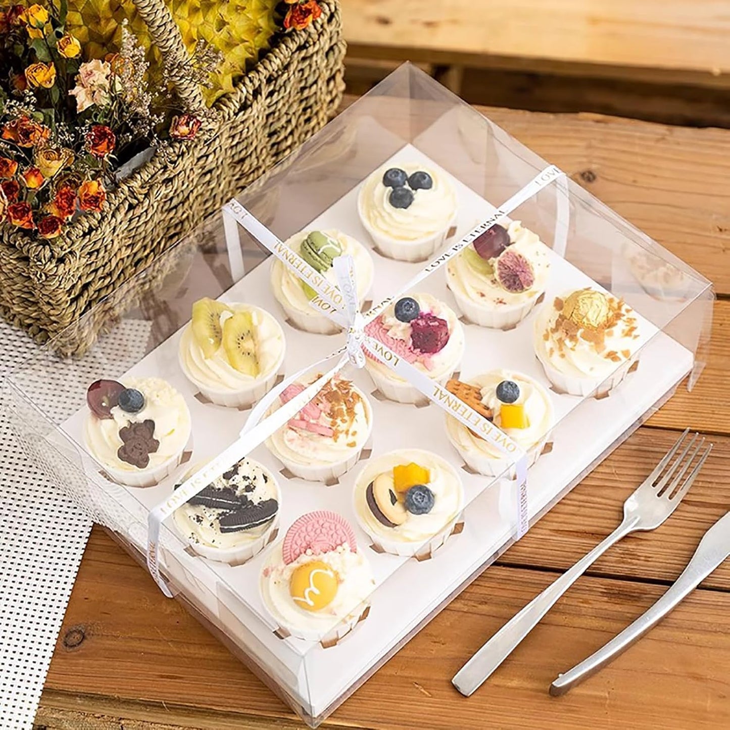 Cedilis 12 Pack Clear Cupcake Boxes, 12 Count Cupcake Containers with Gift Ribbon, Plastic Cupcake Carrier Holder for Cookies, Muffins, Bakeries