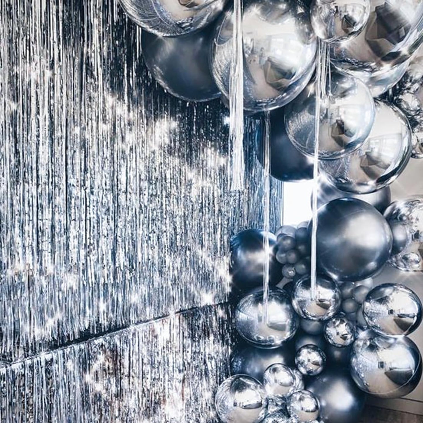 PartyWoo Silver Streamers 3pcs Tinsel Backdrop 8.2FT Metallic Tinsel Foil Fringe Streamer Curtains Party Photo Booth Backdrop for Graduation Baby Shower Bachelorette Wedding Disco Party Decorations