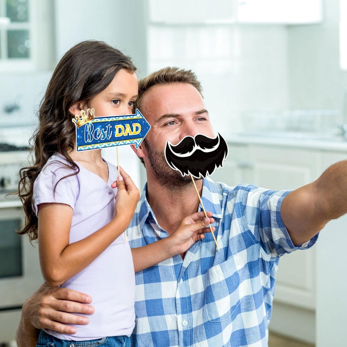 30Pcs Father's Day Photo Booth Props & Selfie Frame Set, Best Dad Super Dad Party Photo Props with 1Pc Selfie Banner for Father's Day Decoration Birthday Party Supplies Gifts
