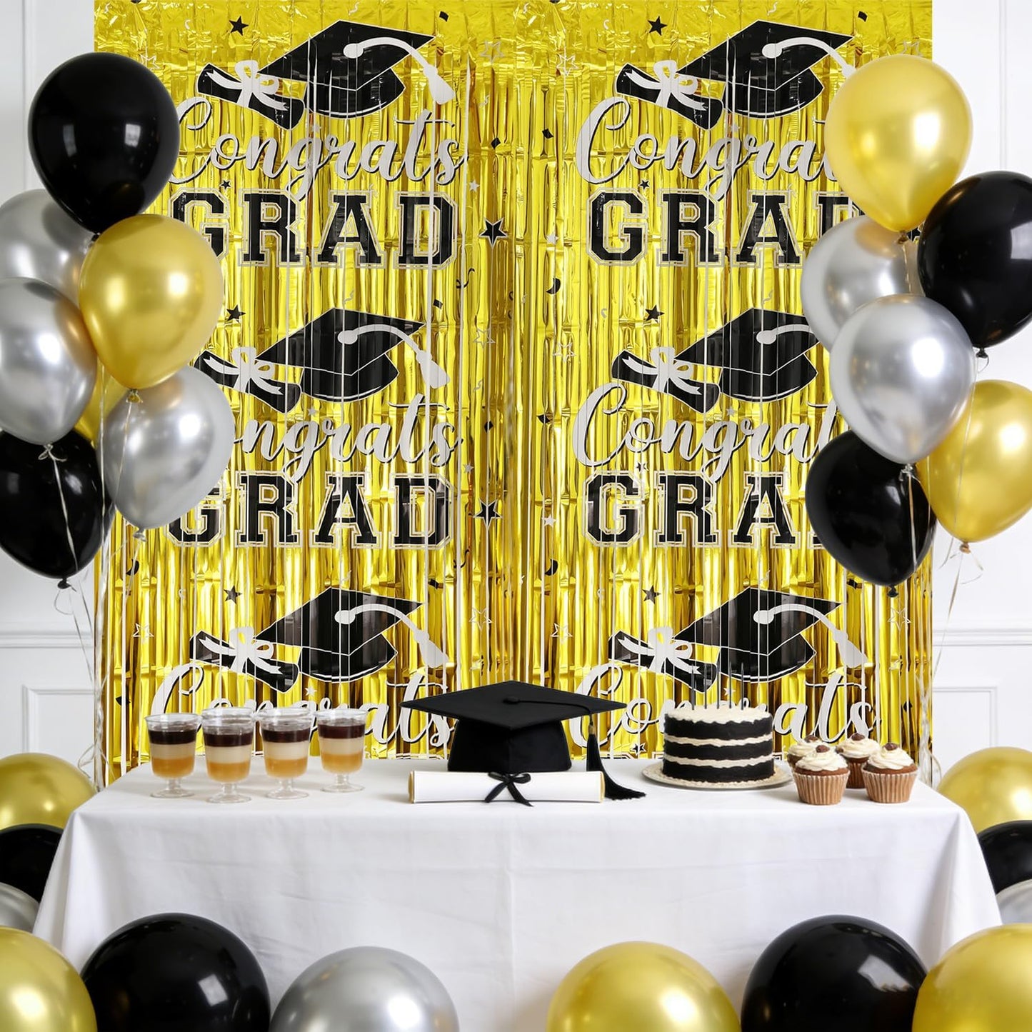 Gradution Party Suppiles Backdrop Decoration 2026, Claas of 2026 Streamer Tinsel Foil Fringe Curtains, Photo Booth Prop Backdrop, Black Grad Photo Backgrounds
