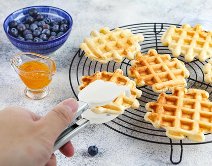 Mini Waffle Tongs by StarBlue Green – 8 Inches Silicone and Nylon Serving Tongs with Non-Slip Smooth Handles, Non-Scratch and Dishwasher Safe, Multipurpose Spatula for Belgian Waffle Serving