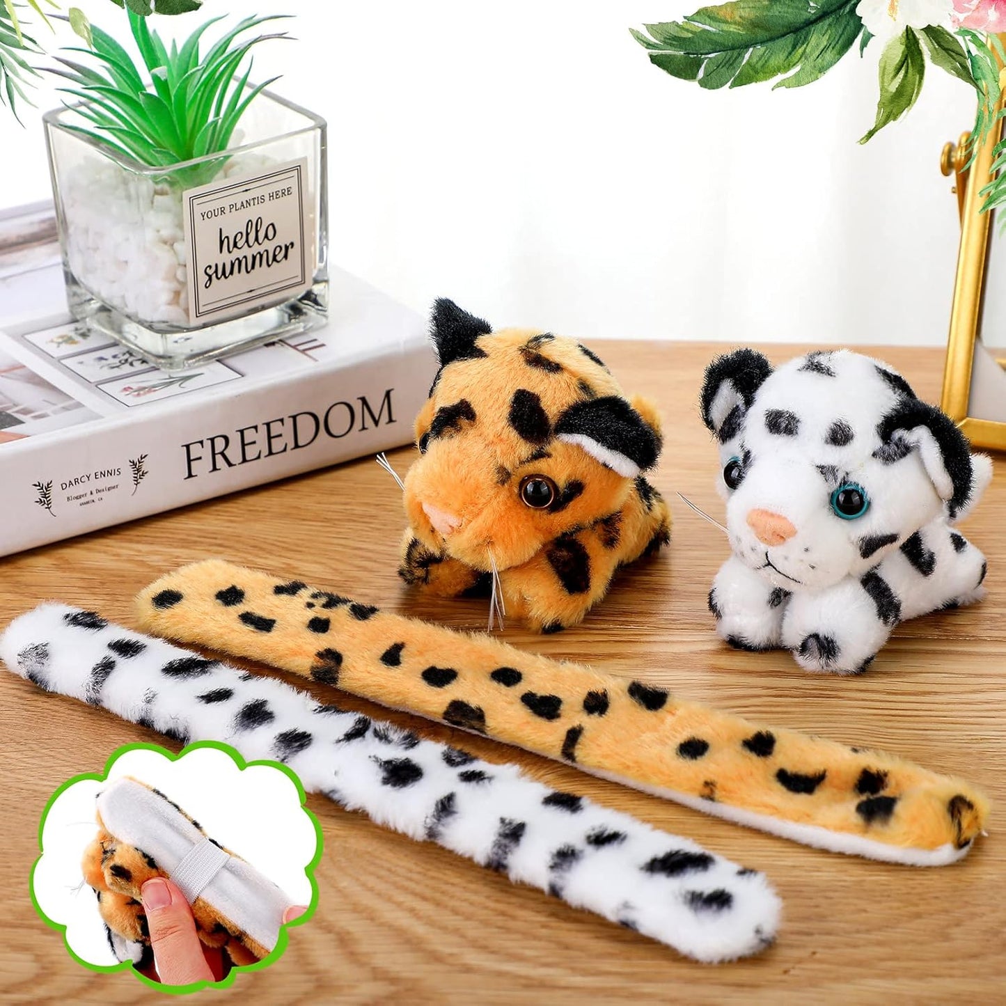 Sosation 6 Pcs Plush Slap Bracelets for Kids, Soft Tiger and Leopard Stuffed Animal Wristband, Jungle Safari Theme Party Favors for Birthday, Classroom Prizes and Gift Bag Filler(Leopard Style)